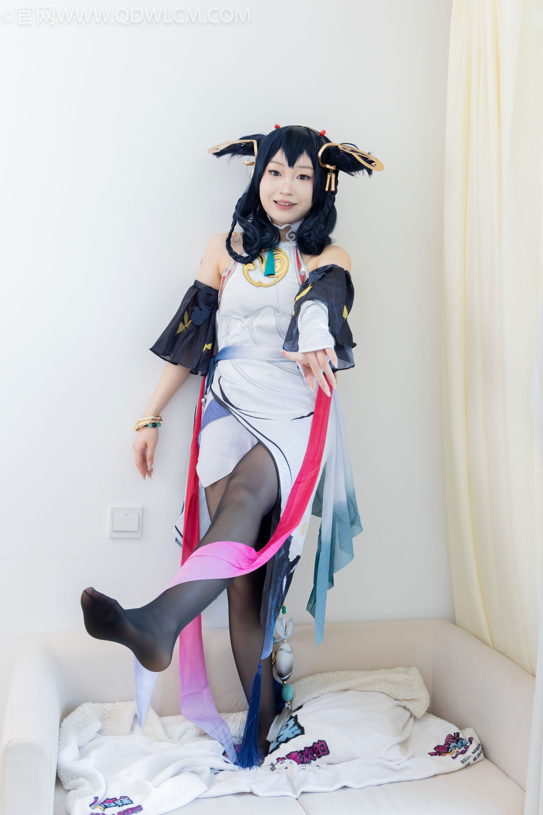 物恋传媒 No.2478 嘟嘟 - cos服、高跟凉鞋、薄白丝、薄黑丝/(183P)