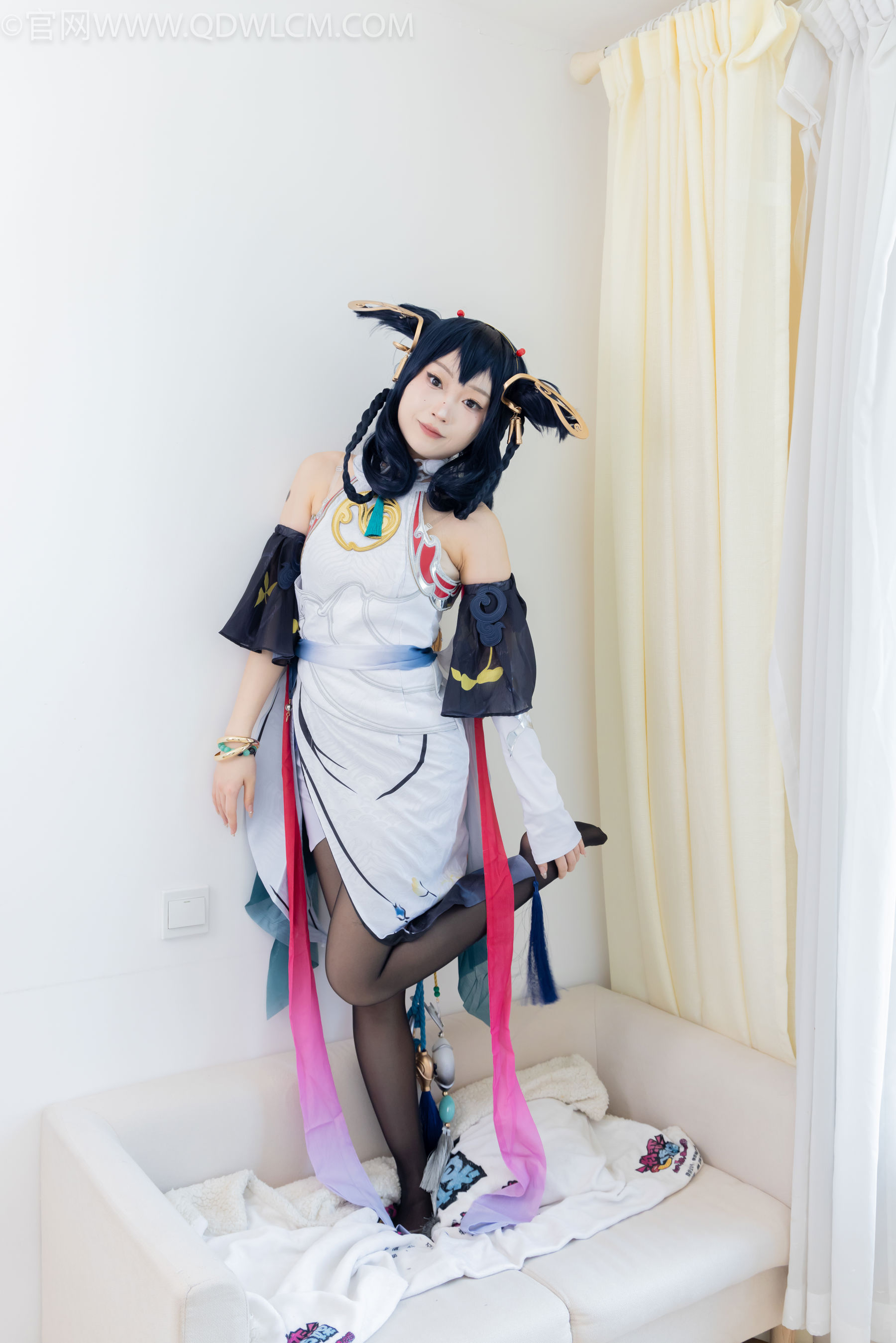 物恋传媒 No.2478 嘟嘟 - cos服、高跟凉鞋、薄白丝、薄黑丝/(183P)