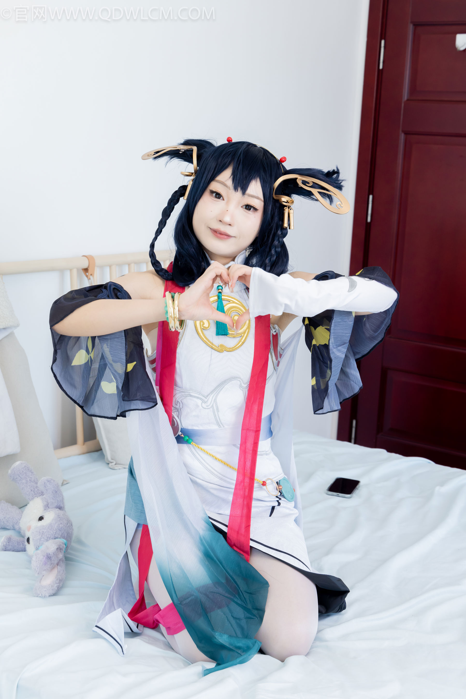 物恋传媒 No.2478 嘟嘟 - cos服、高跟凉鞋、薄白丝、薄黑丝/(183P)