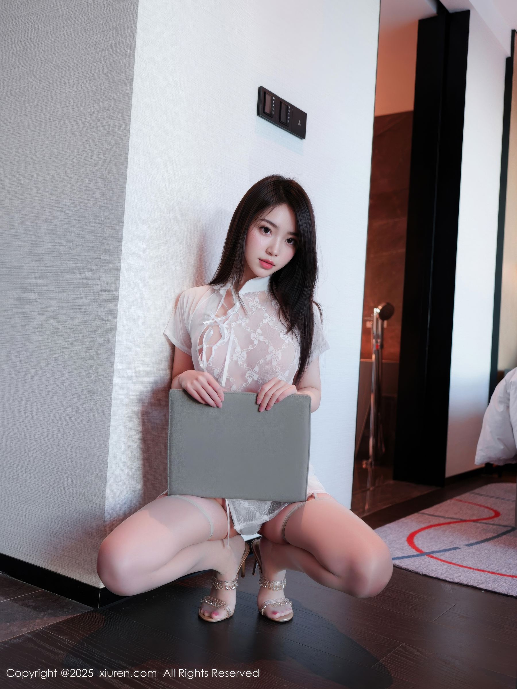 [秀人XiuRen] 2025.10.11 No.10854 烧烧小桃/(64P)