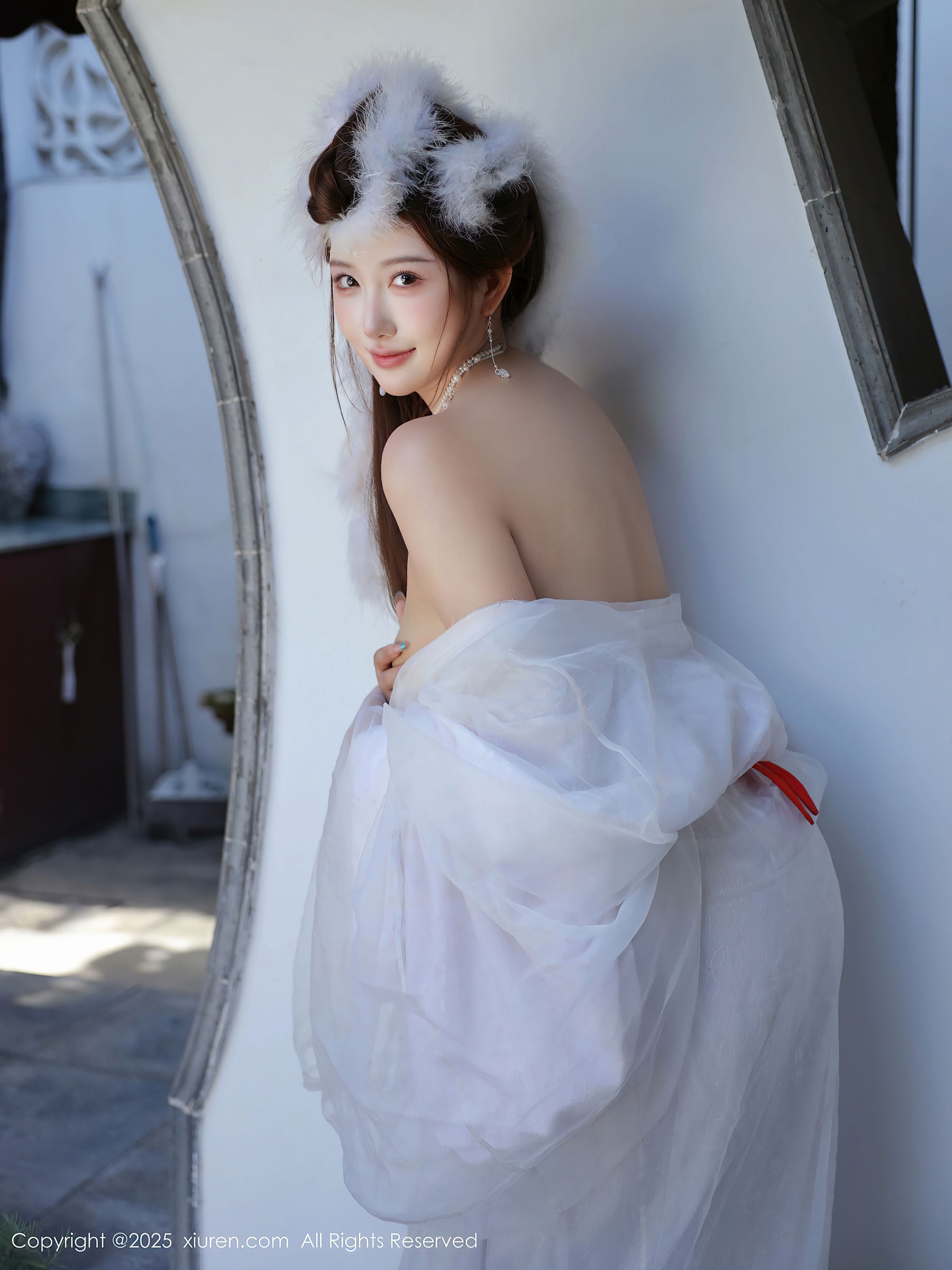 [秀人XiuRen] 2025.10.09 No.10843 金允希Yuki/(78P)