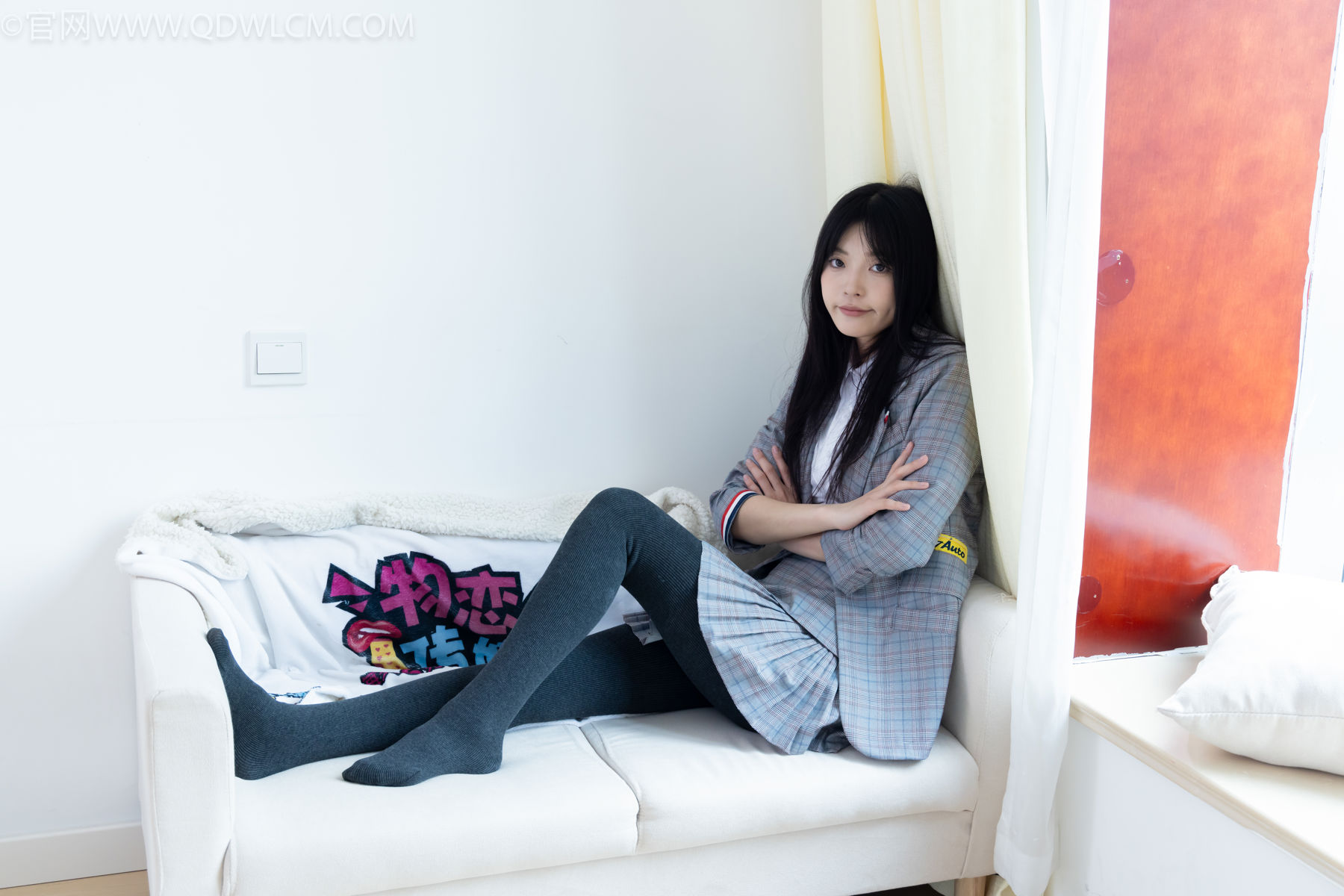 物恋传媒 No.2479 茯苓 - 皮鞋、厚灰连裤棉袜/(160P)