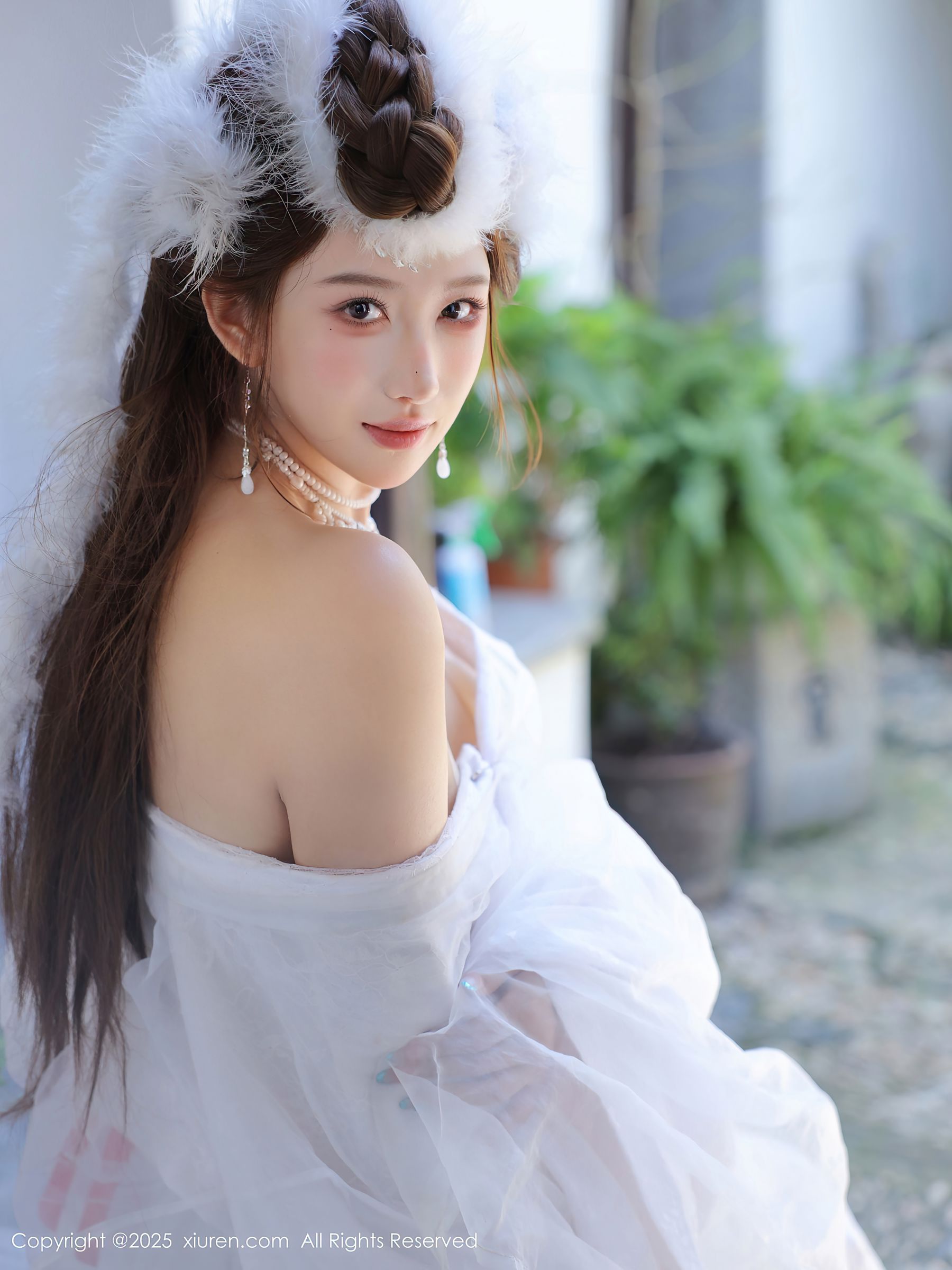 [秀人XiuRen] 2025.10.09 No.10843 金允希Yuki/(78P)