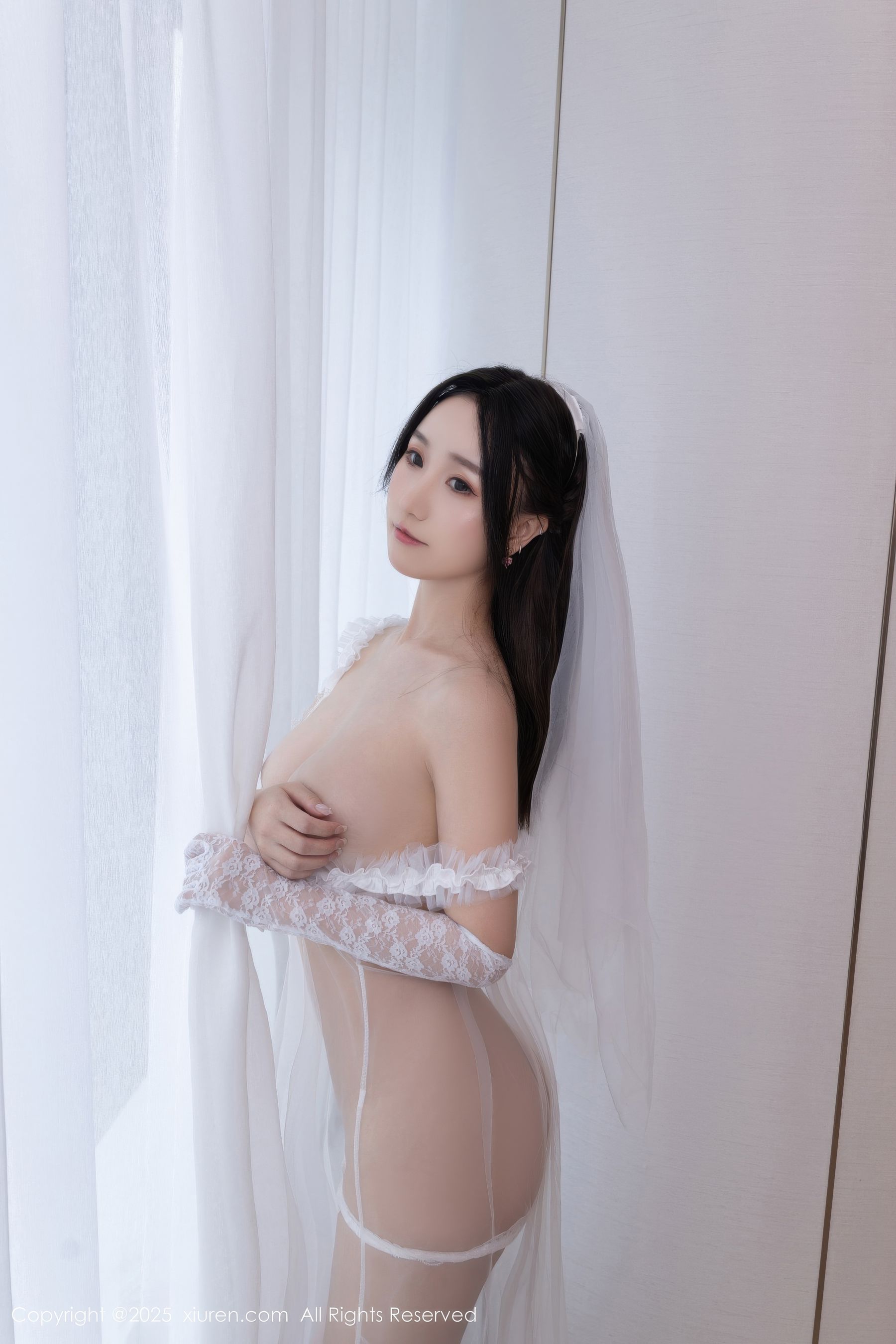 [秀人XiuRen] 2025.10.15 No.10871 杏子Yada/(70P)