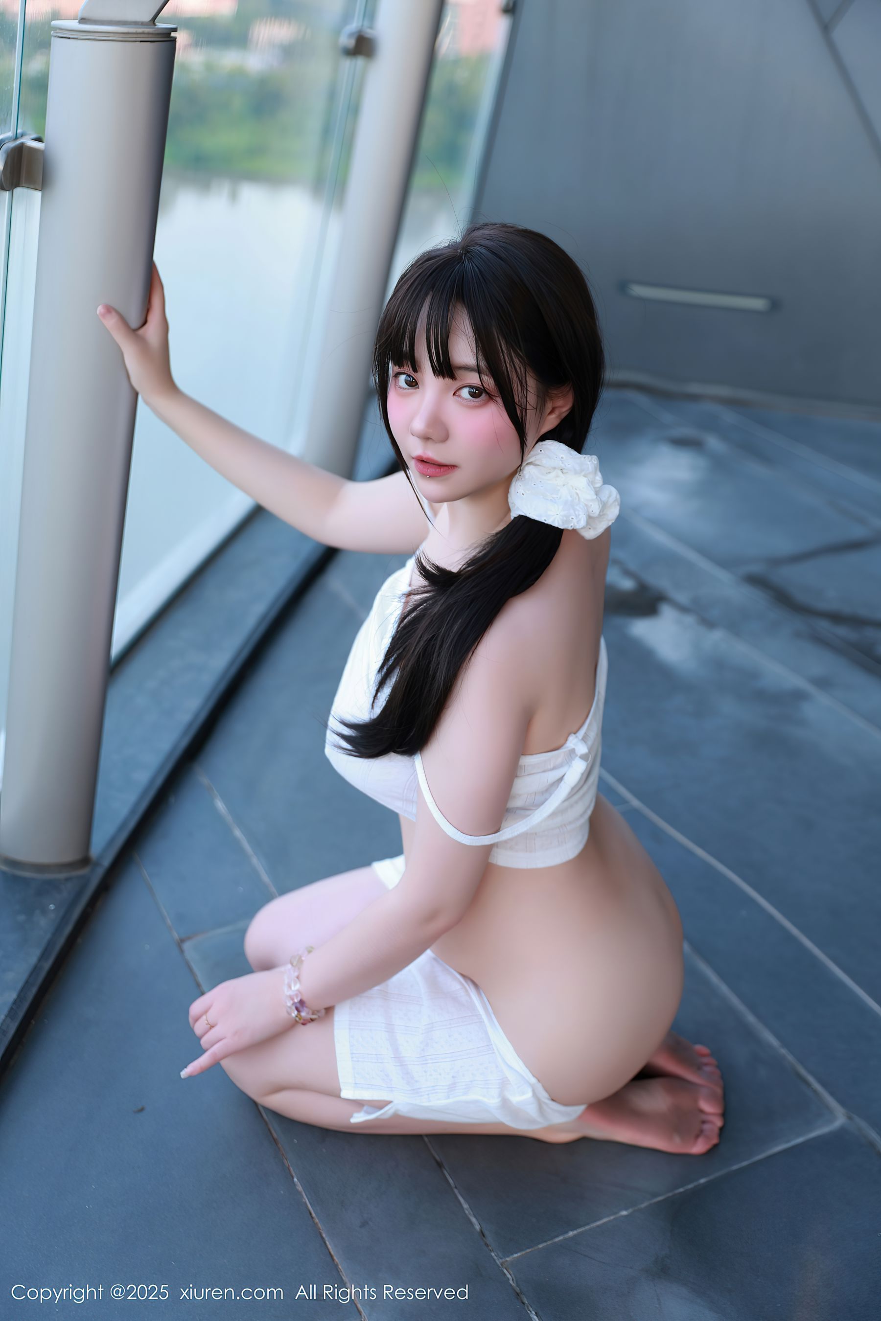 [秀人XiuRen] 2025.10.09 No.10841 软情/(70P)