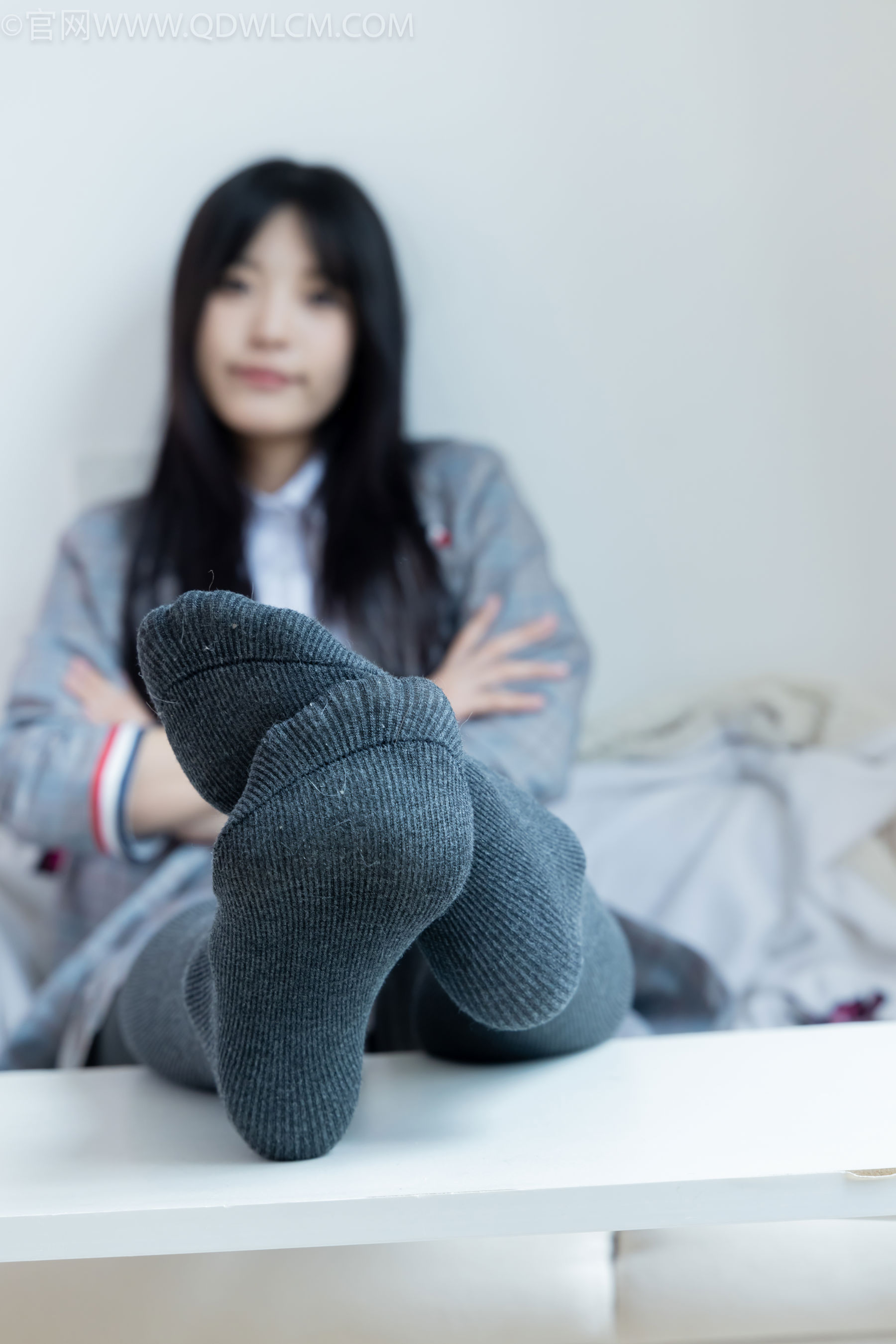 物恋传媒 No.2479 茯苓 - 皮鞋、厚灰连裤棉袜/(160P)