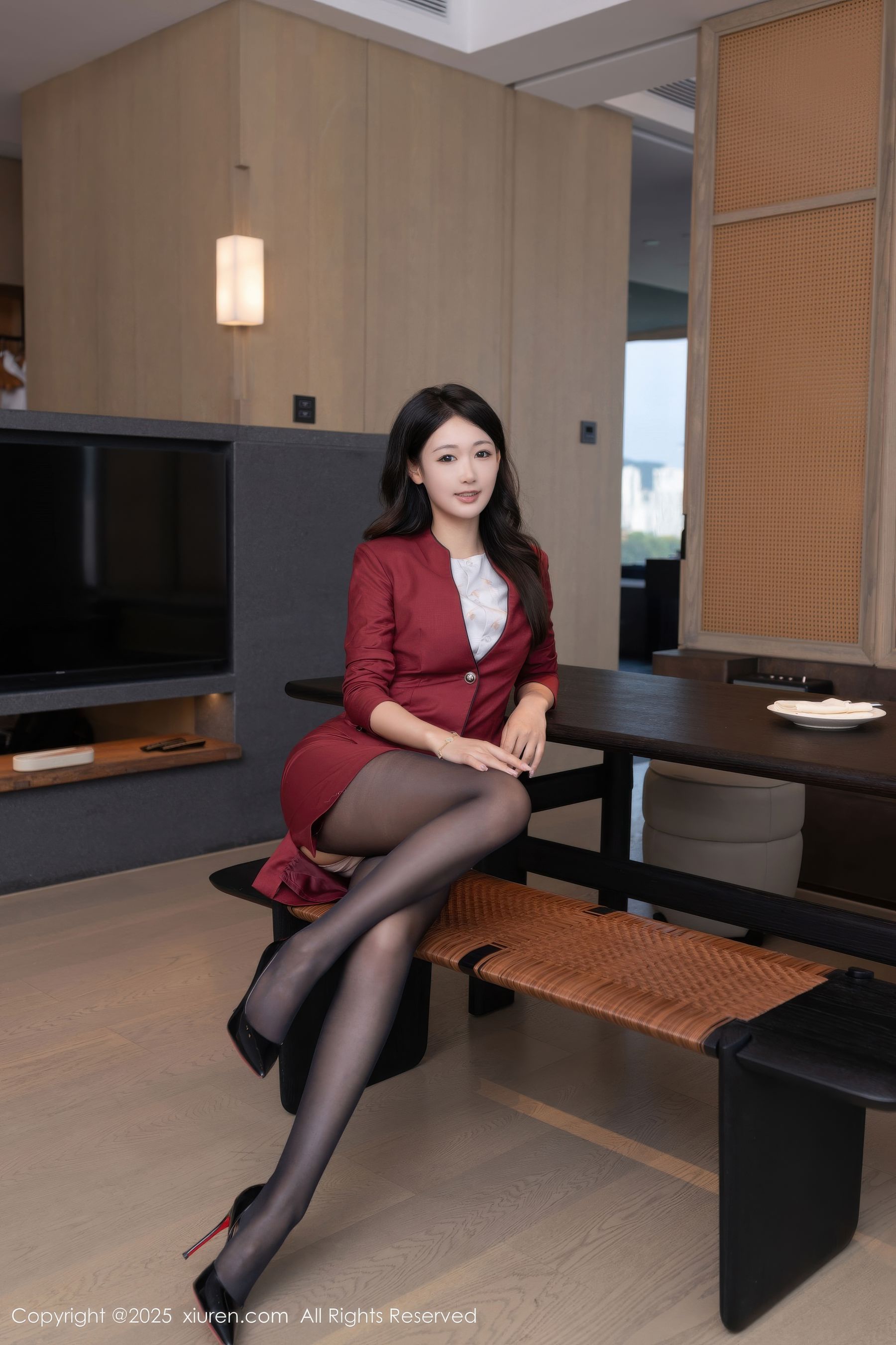 [秀人XiuRen] 2025.10.13 No.10864 唐安琪/(85P)