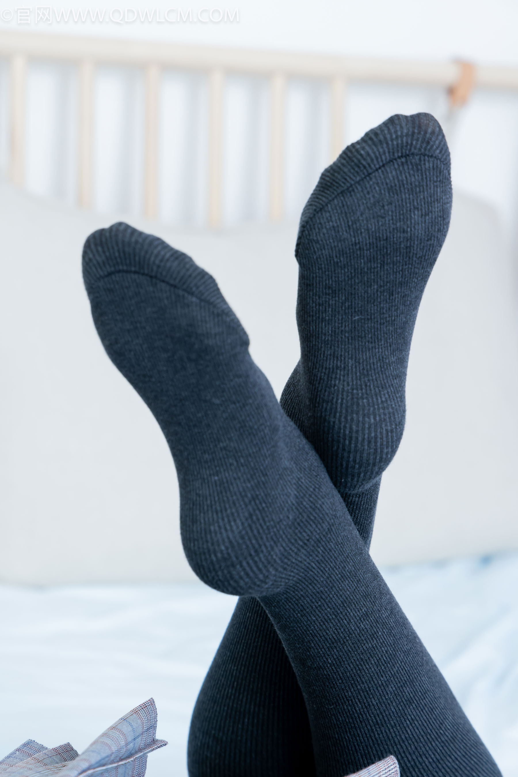 物恋传媒 No.2479 茯苓 - 皮鞋、厚灰连裤棉袜/(160P)