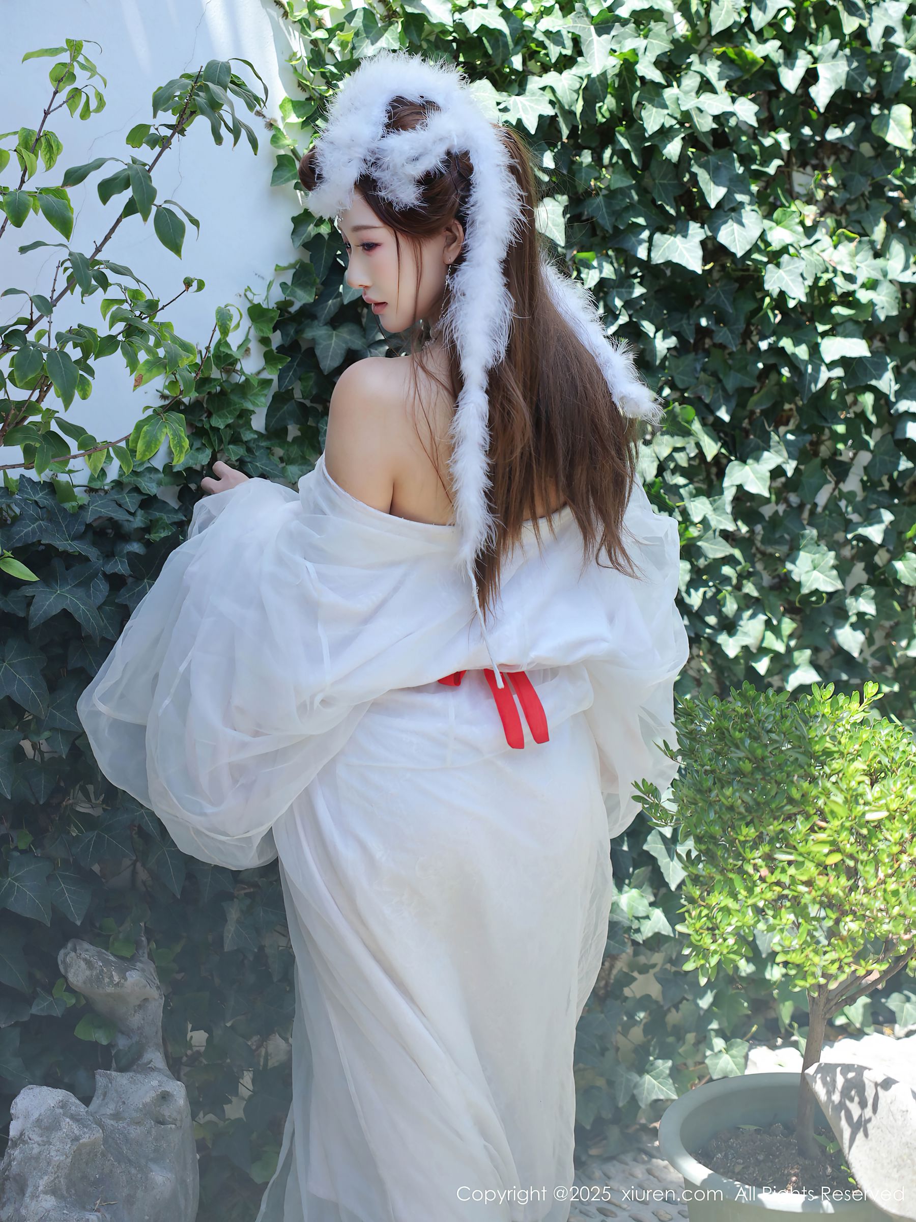 [秀人XiuRen] 2025.10.09 No.10843 金允希Yuki/(78P)