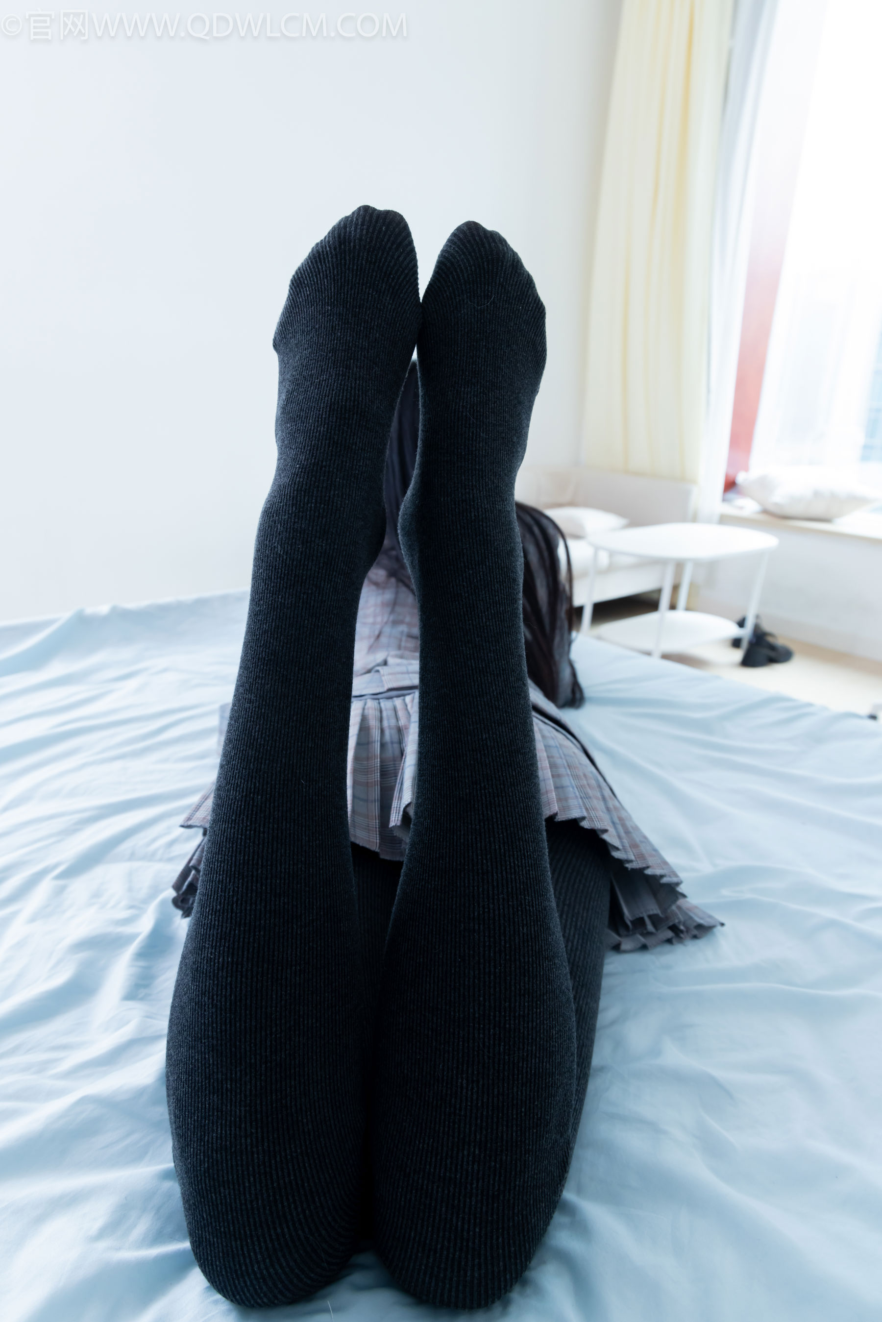 物恋传媒 No.2479 茯苓 - 皮鞋、厚灰连裤棉袜/(160P)