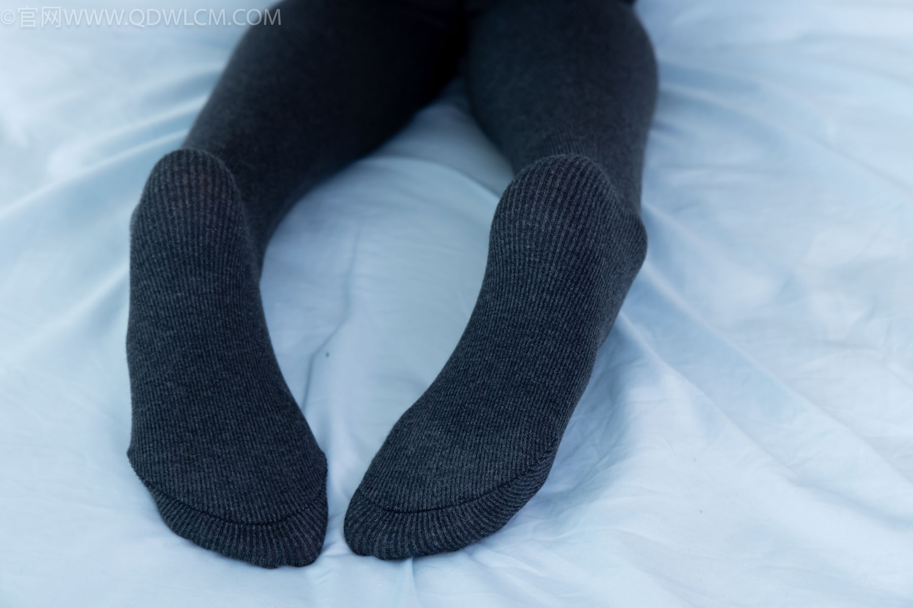 物恋传媒 No.2479 茯苓 - 皮鞋、厚灰连裤棉袜/(160P)