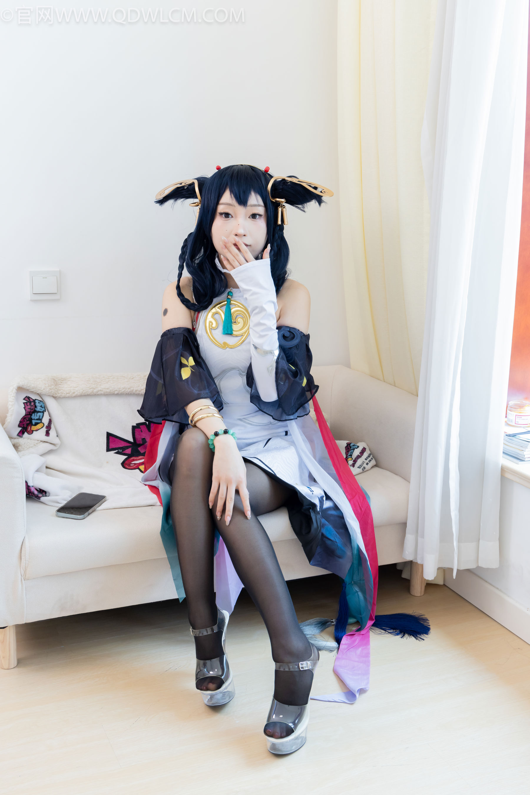 物恋传媒 No.2478 嘟嘟 - cos服、高跟凉鞋、薄白丝、薄黑丝/(183P)