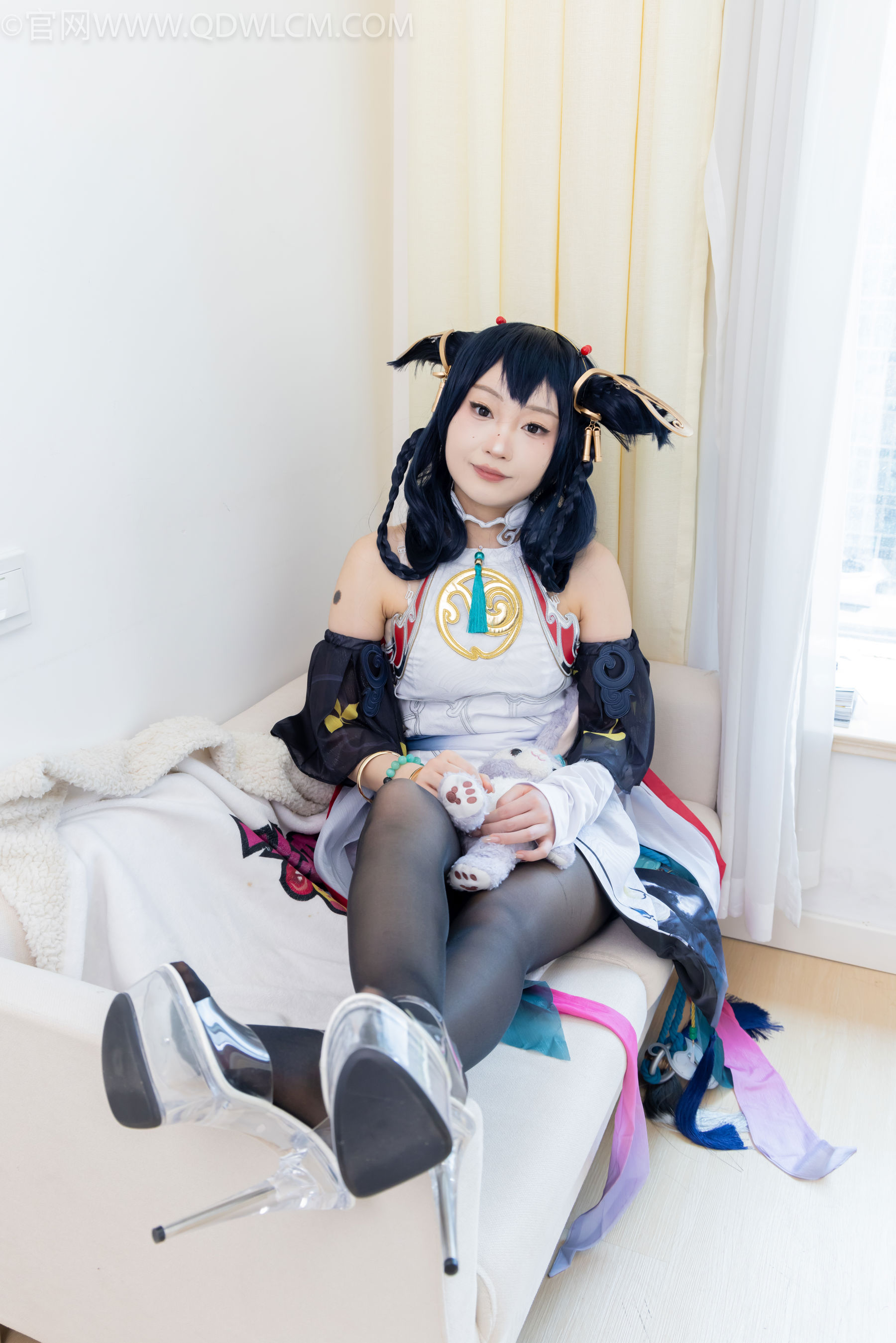 物恋传媒 No.2478 嘟嘟 - cos服、高跟凉鞋、薄白丝、薄黑丝/(183P)