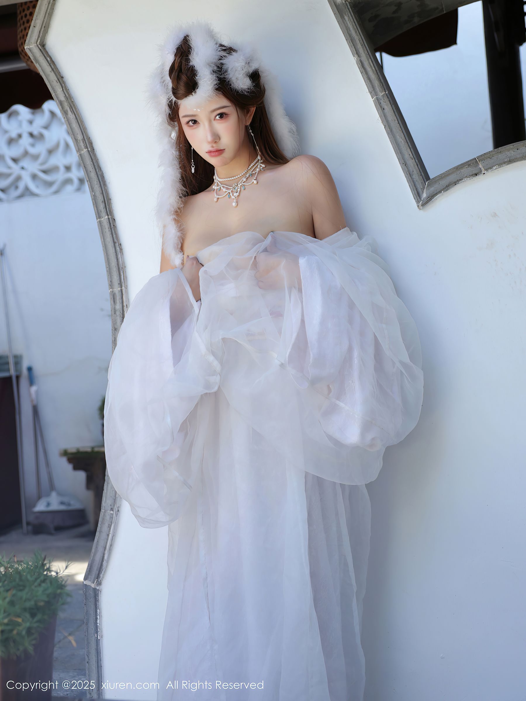 [秀人XiuRen] 2025.10.09 No.10843 金允希Yuki/(78P)