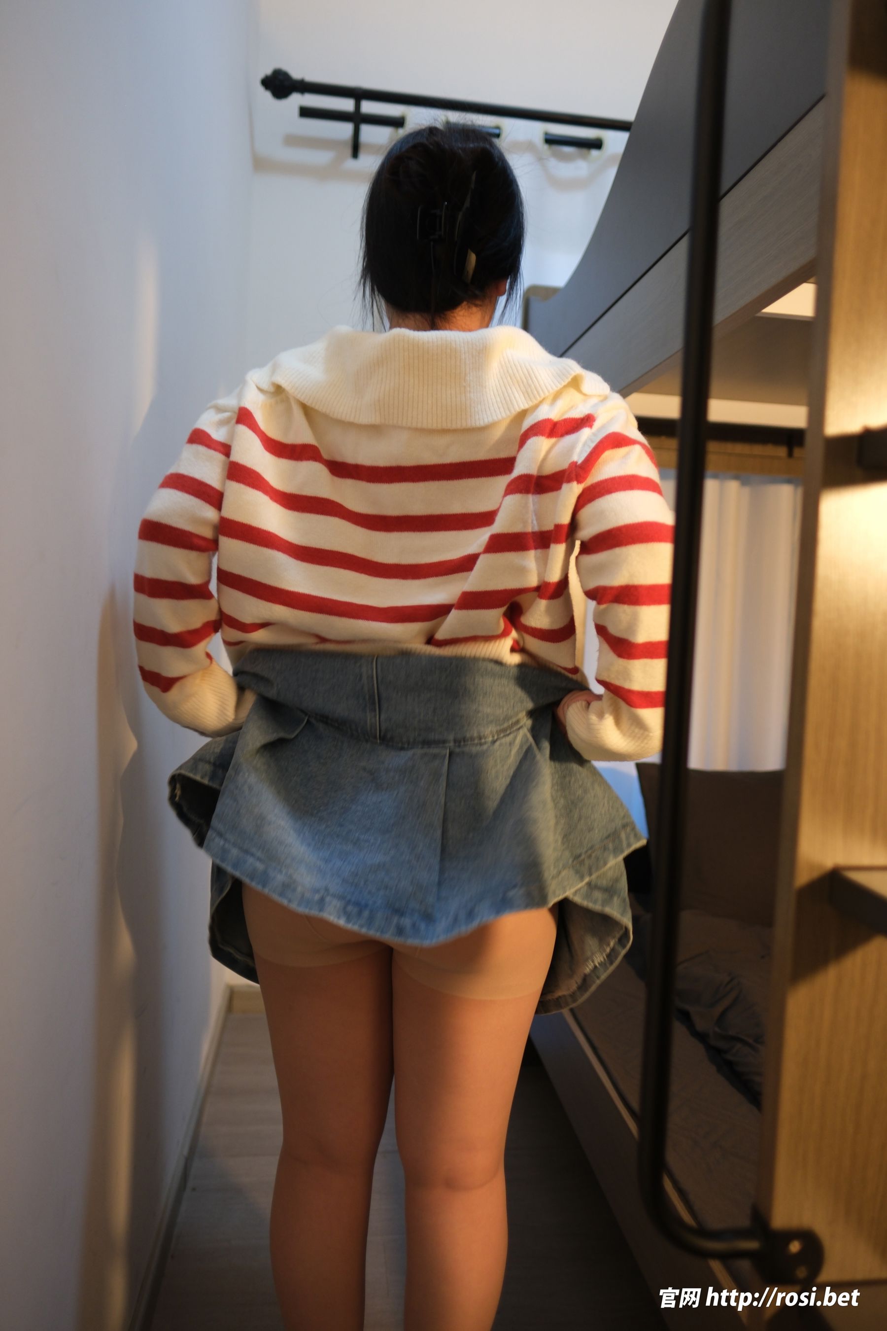 [ROSI写真] 2025.11.11 NO.5090/(102P)