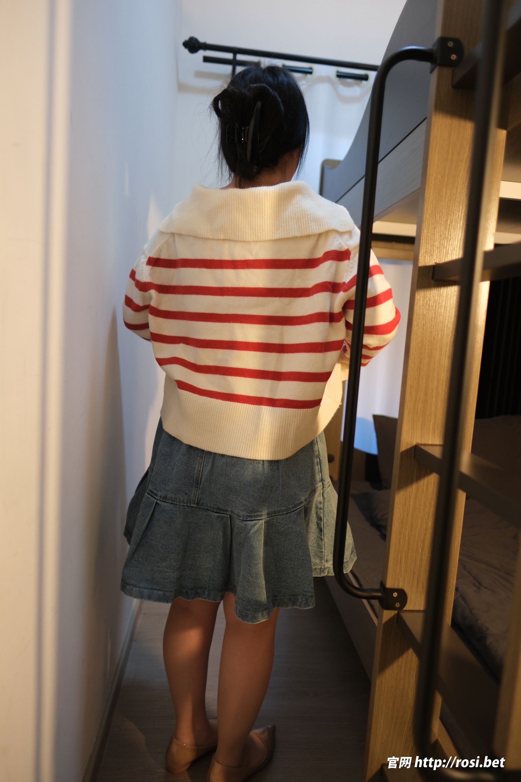 [ROSI写真] 2025.11.11 NO.5090/(102P)