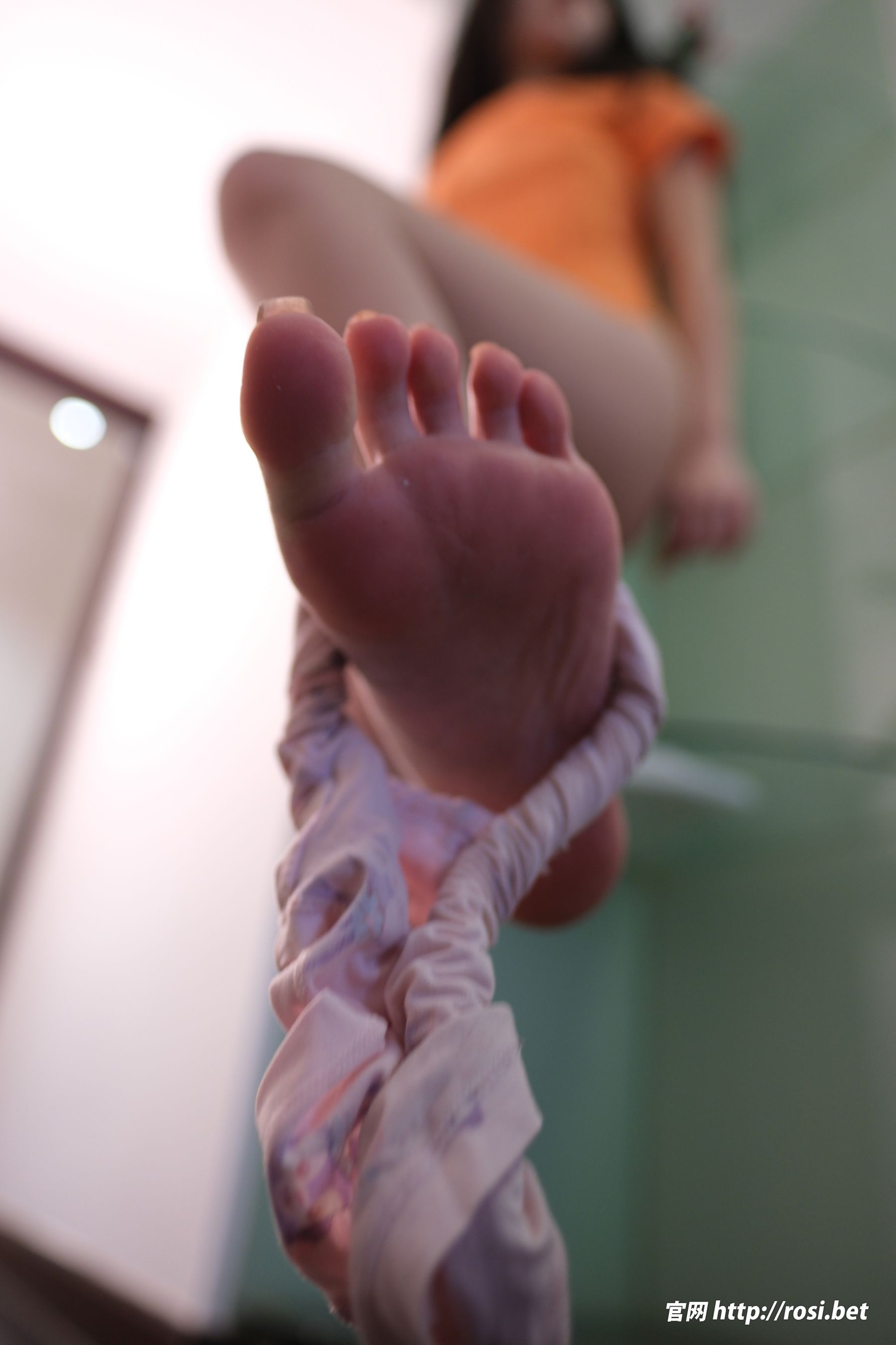 [ROSI写真] 2025.11.15 NO.5094/(99P)