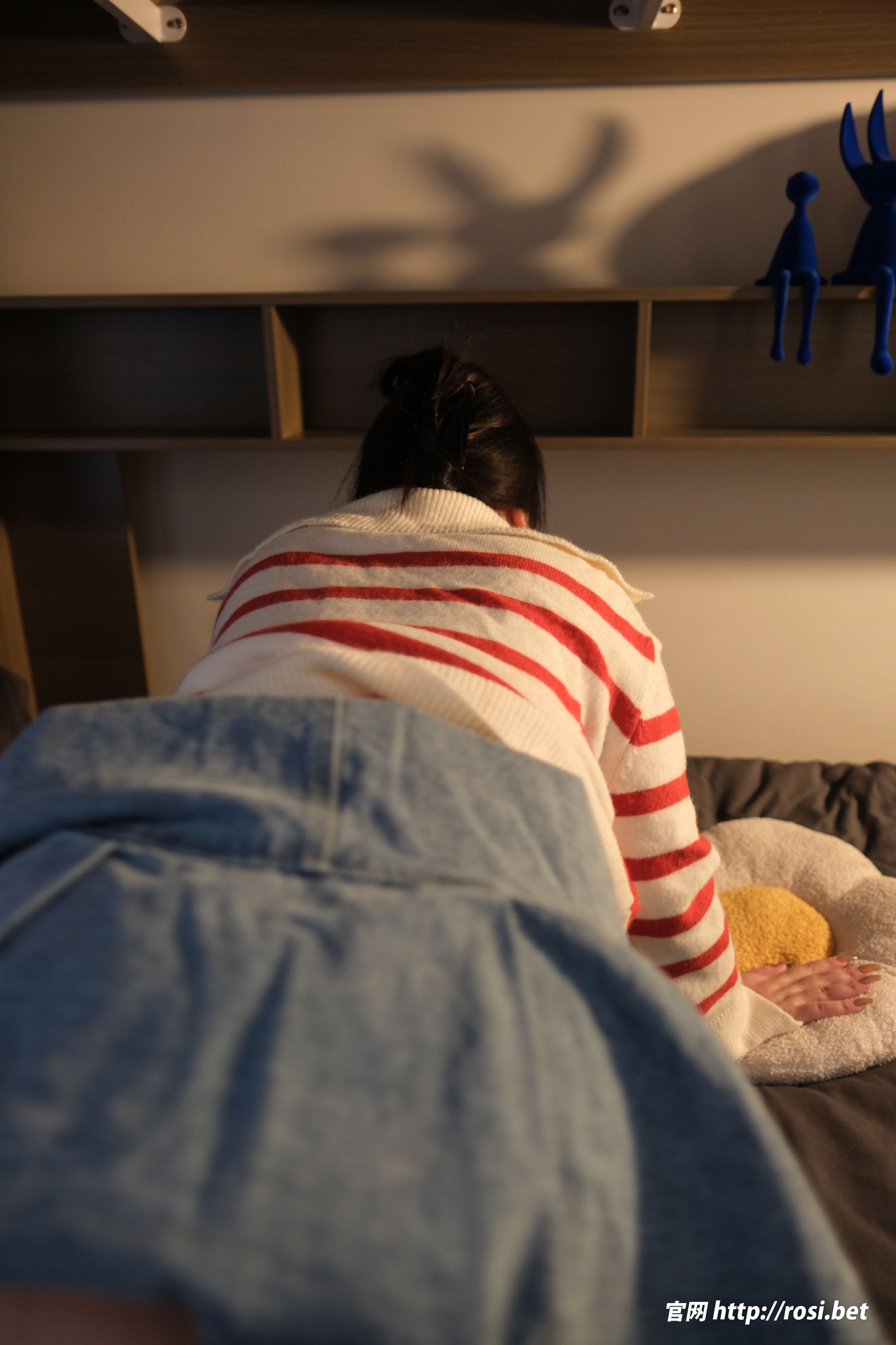 [ROSI写真] 2025.11.11 NO.5090/(102P)