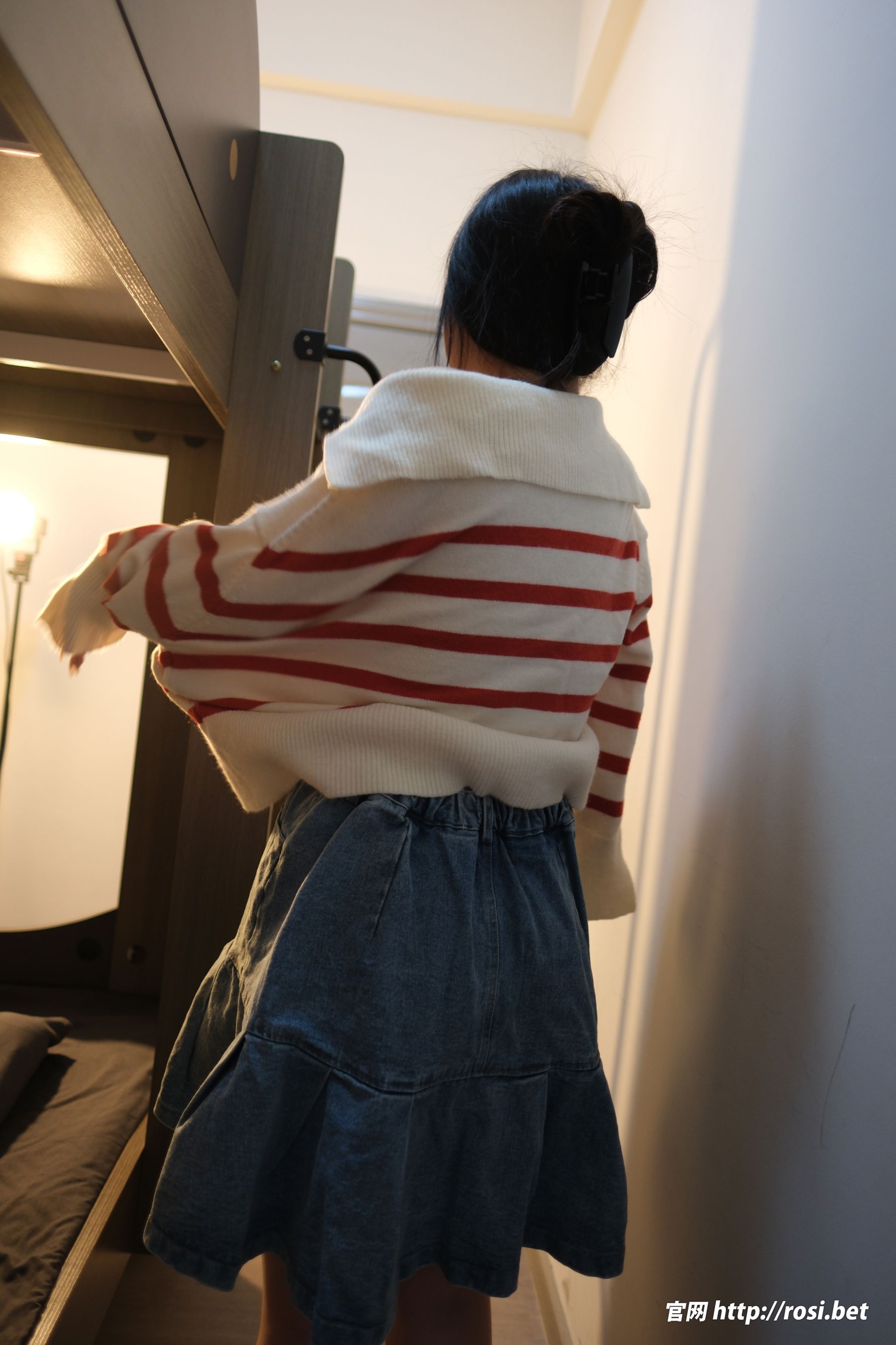 [ROSI写真] 2025.11.11 NO.5090/(102P)