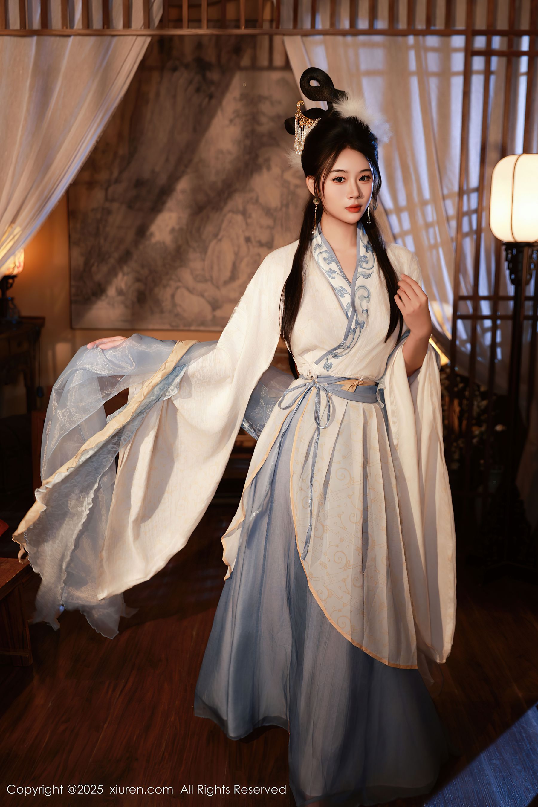 [秀人XiuRen] 2025.09.30 No.10835 南乔/(76P)