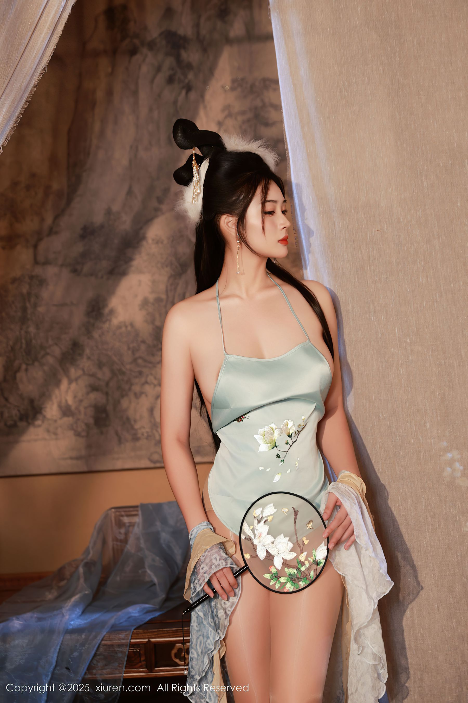 [秀人XiuRen] 2025.09.30 No.10835 南乔/(76P)