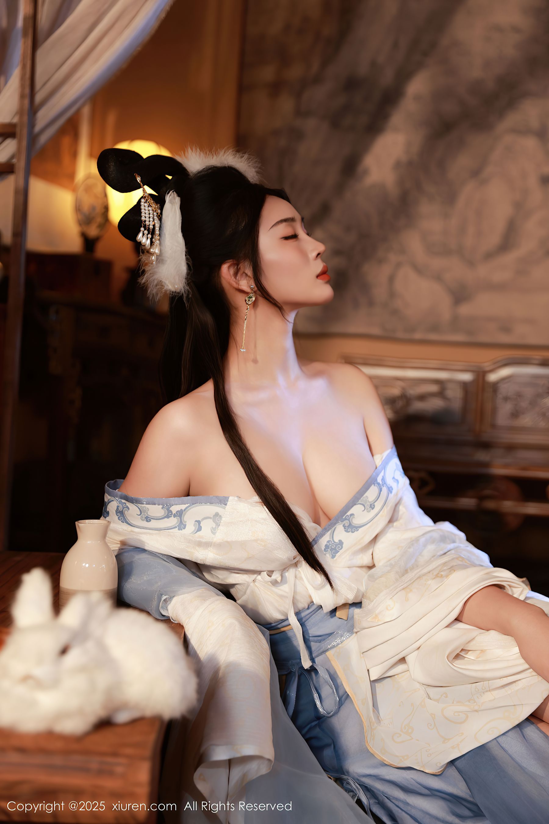 [秀人XiuRen] 2025.09.30 No.10835 南乔/(76P)