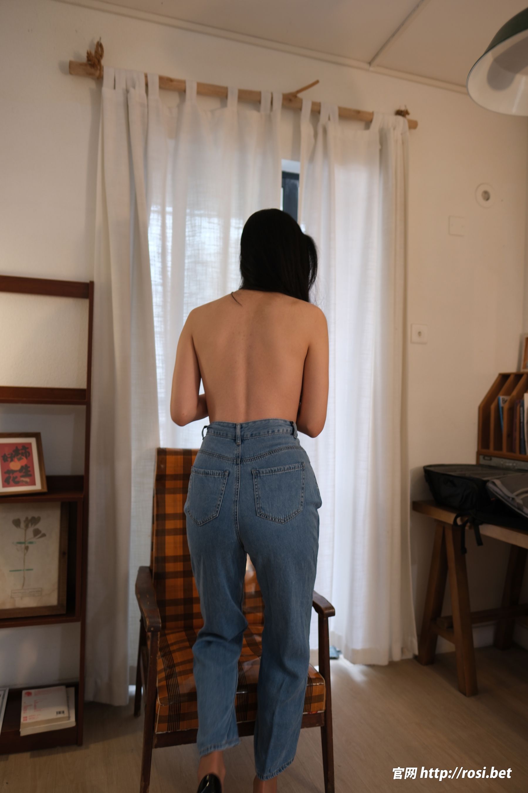 [ROSI写真] 2025.11.01 NO.5080/(85P)