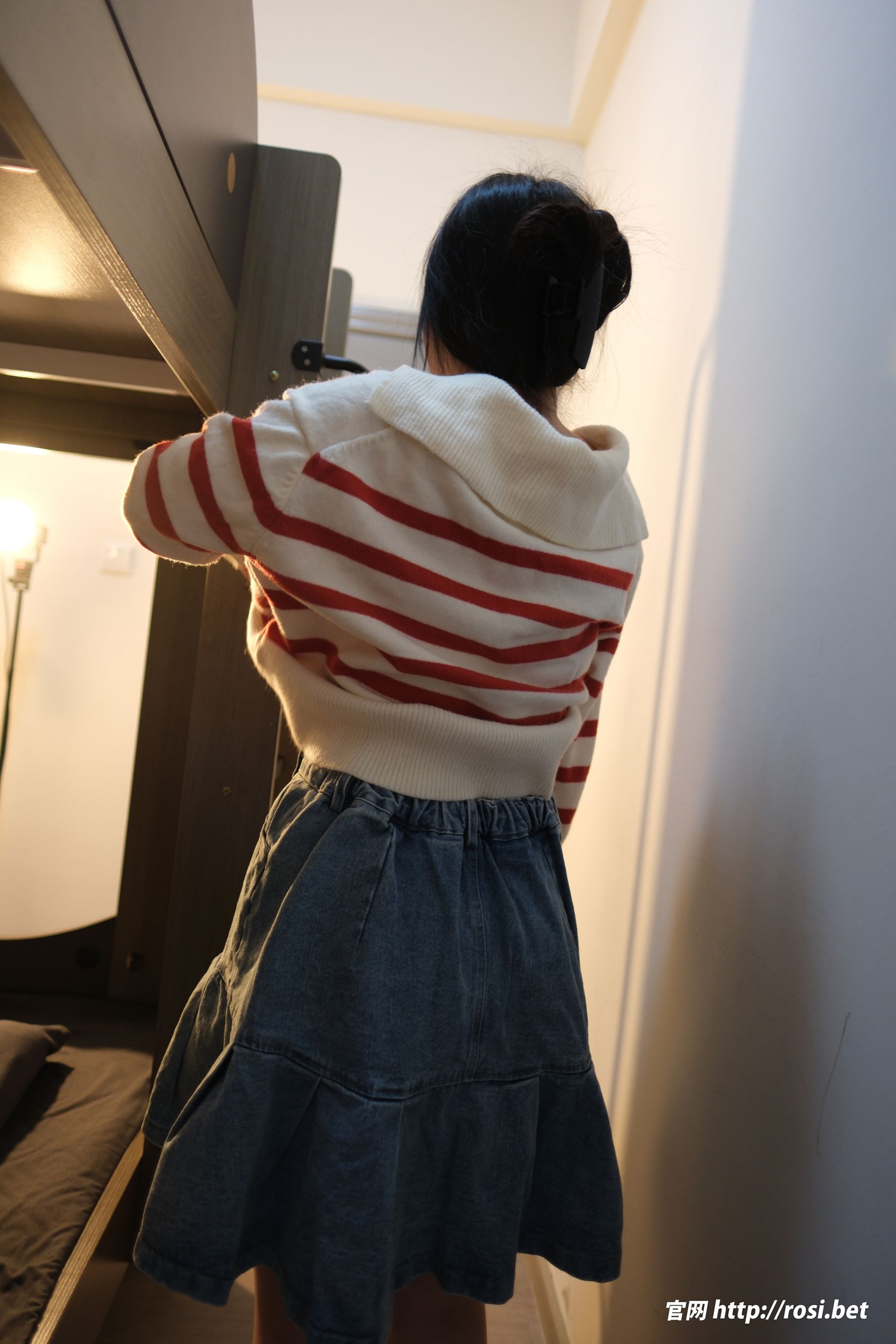 [ROSI写真] 2025.11.11 NO.5090/(102P)