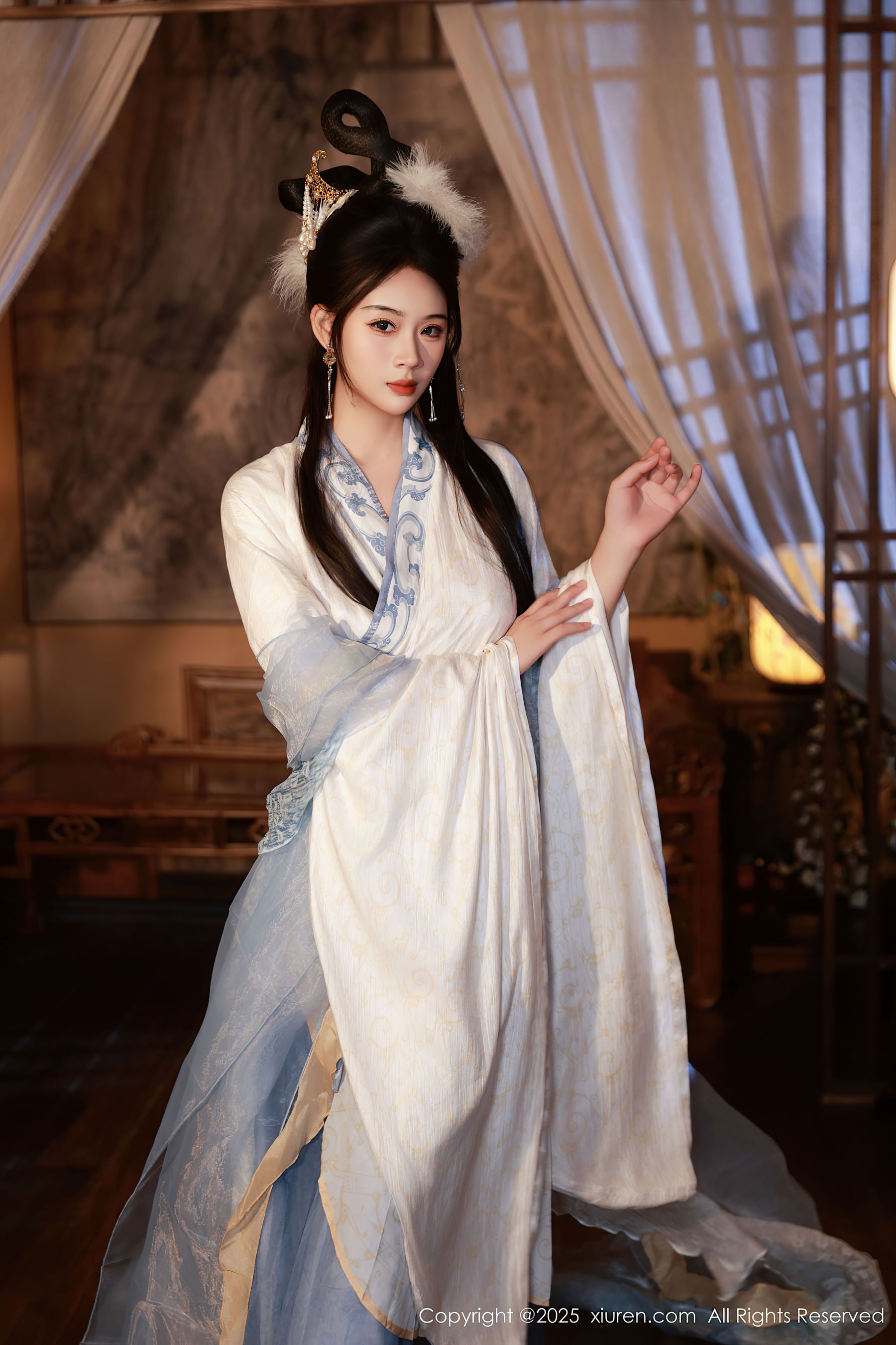 [秀人XiuRen] 2025.09.30 No.10835 南乔/(76P)