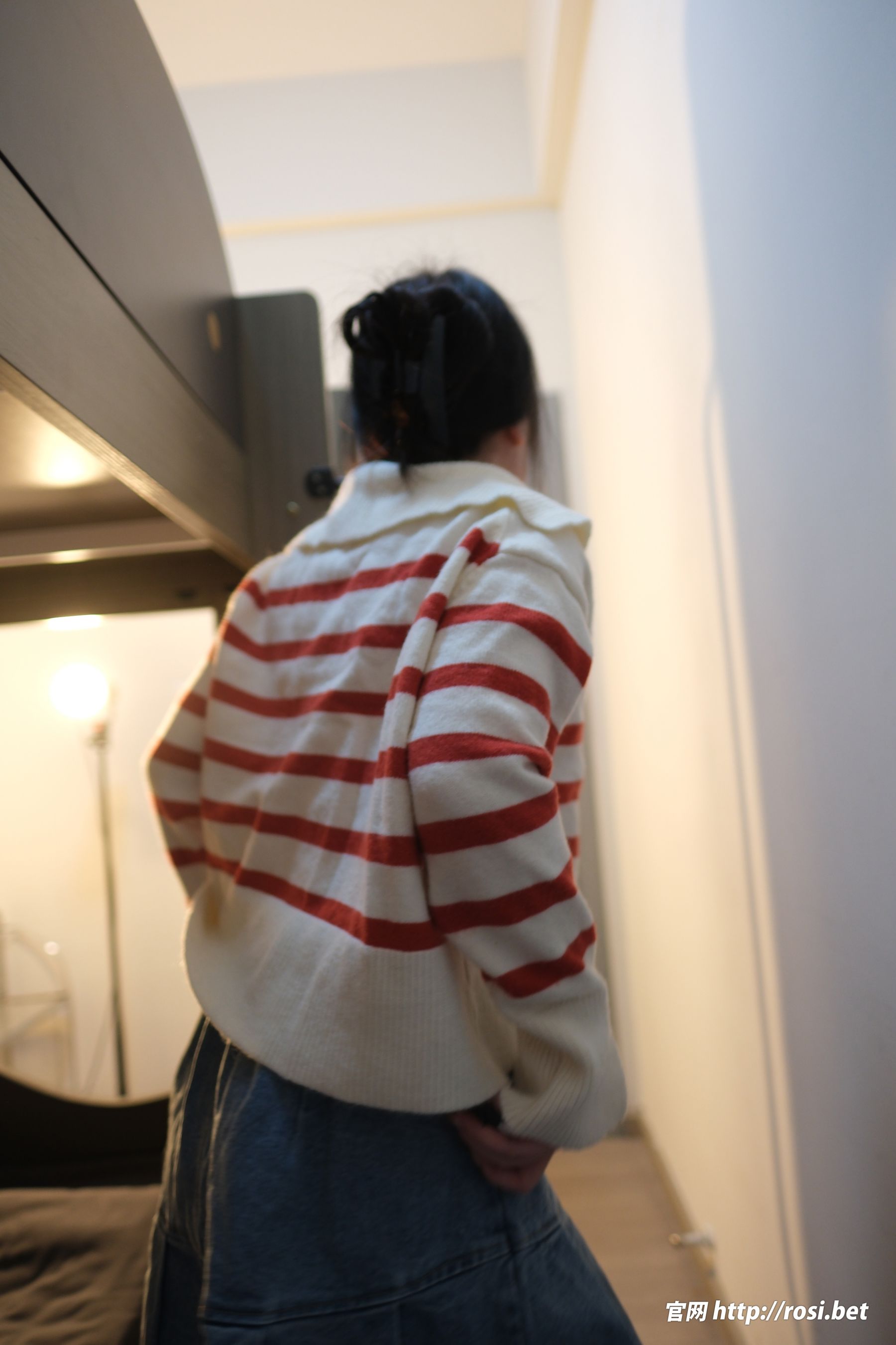 [ROSI写真] 2025.11.11 NO.5090/(102P)