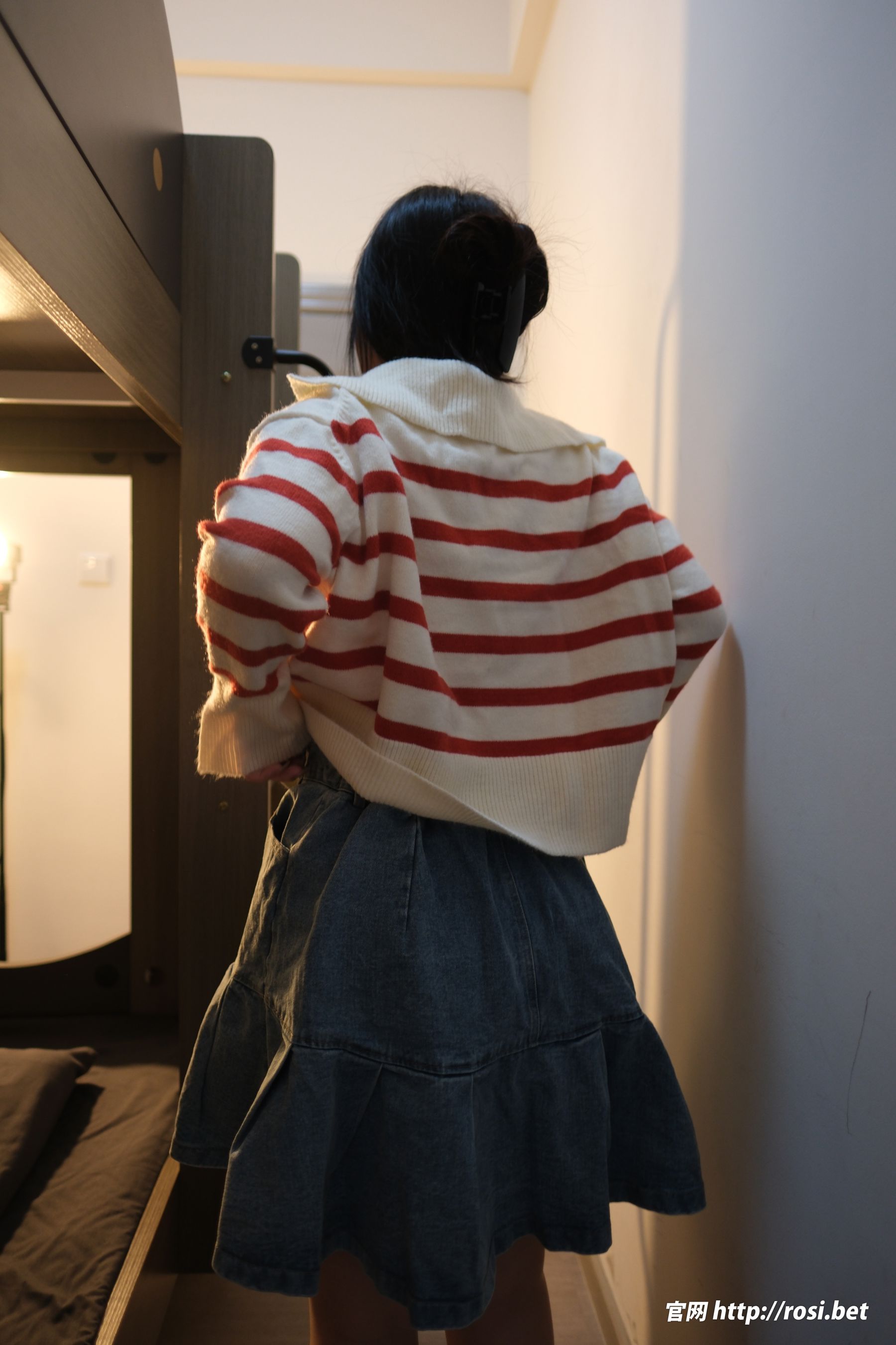 [ROSI写真] 2025.11.11 NO.5090/(102P)