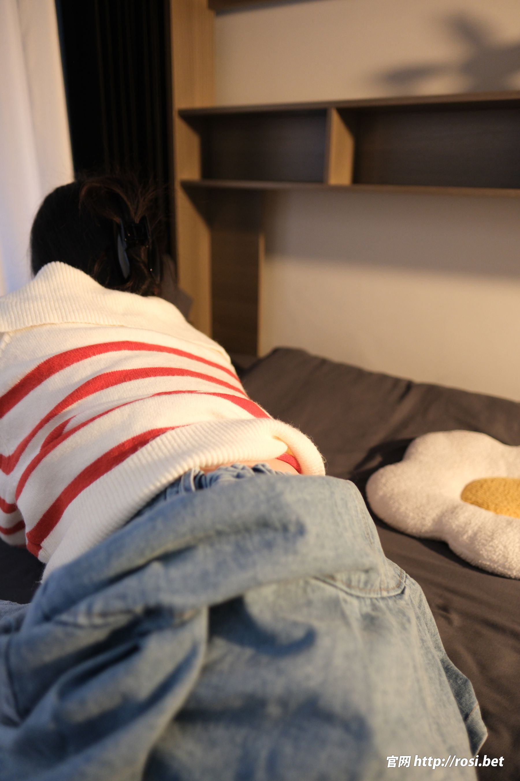 [ROSI写真] 2025.11.11 NO.5090/(102P)