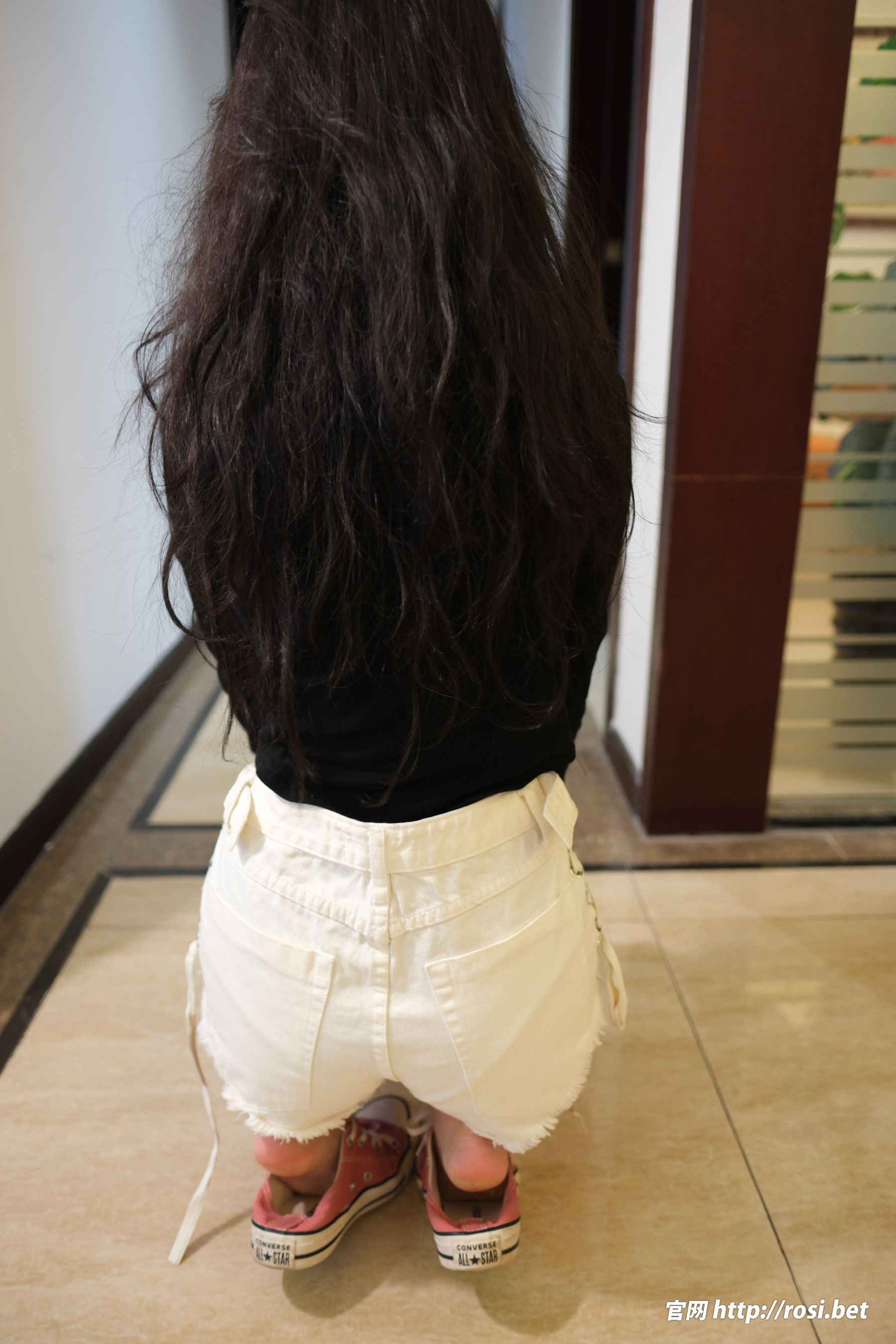 [ROSI写真] 2025.10.30 NO.5078/(104P)