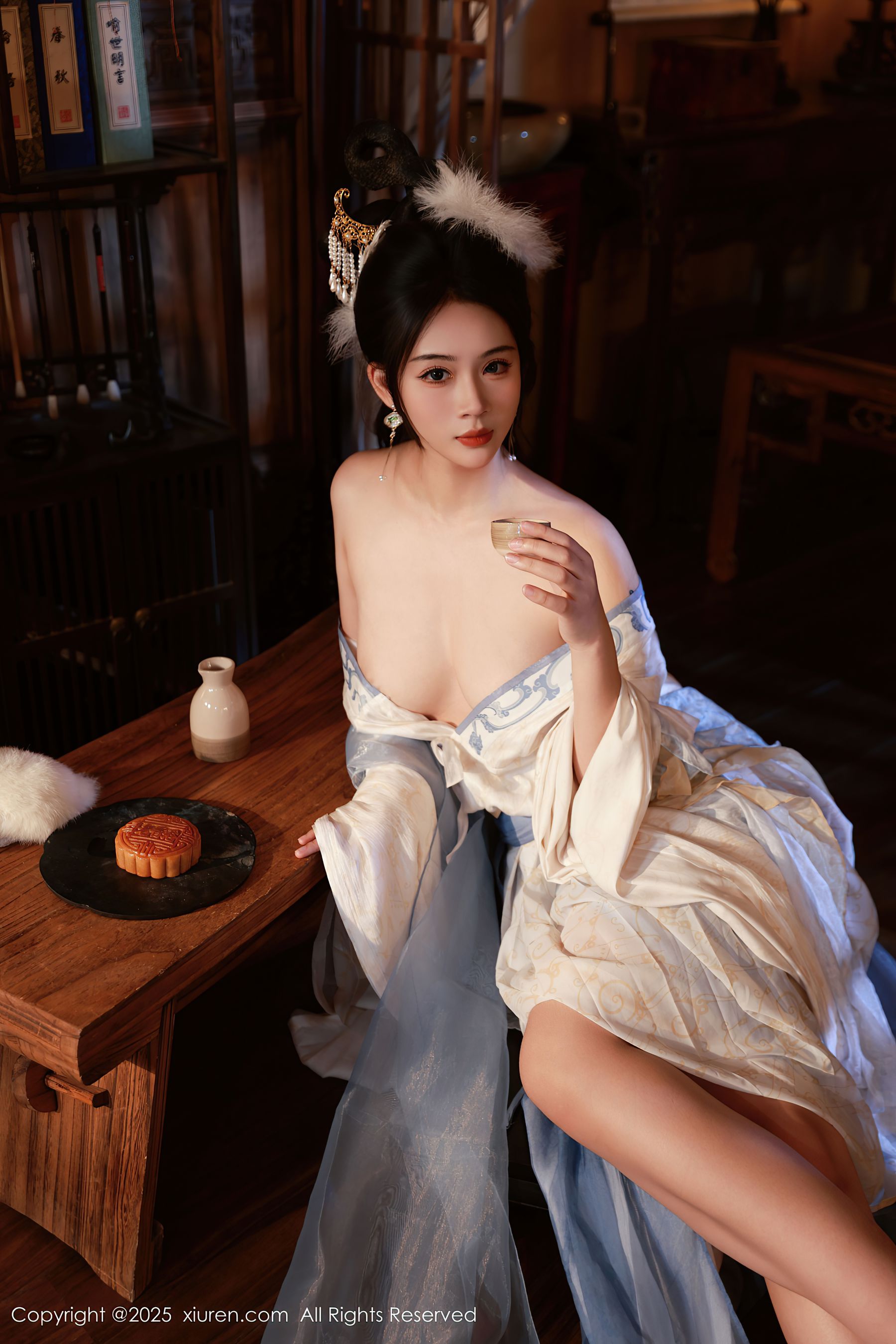 [秀人XiuRen] 2025.09.30 No.10835 南乔/(76P)