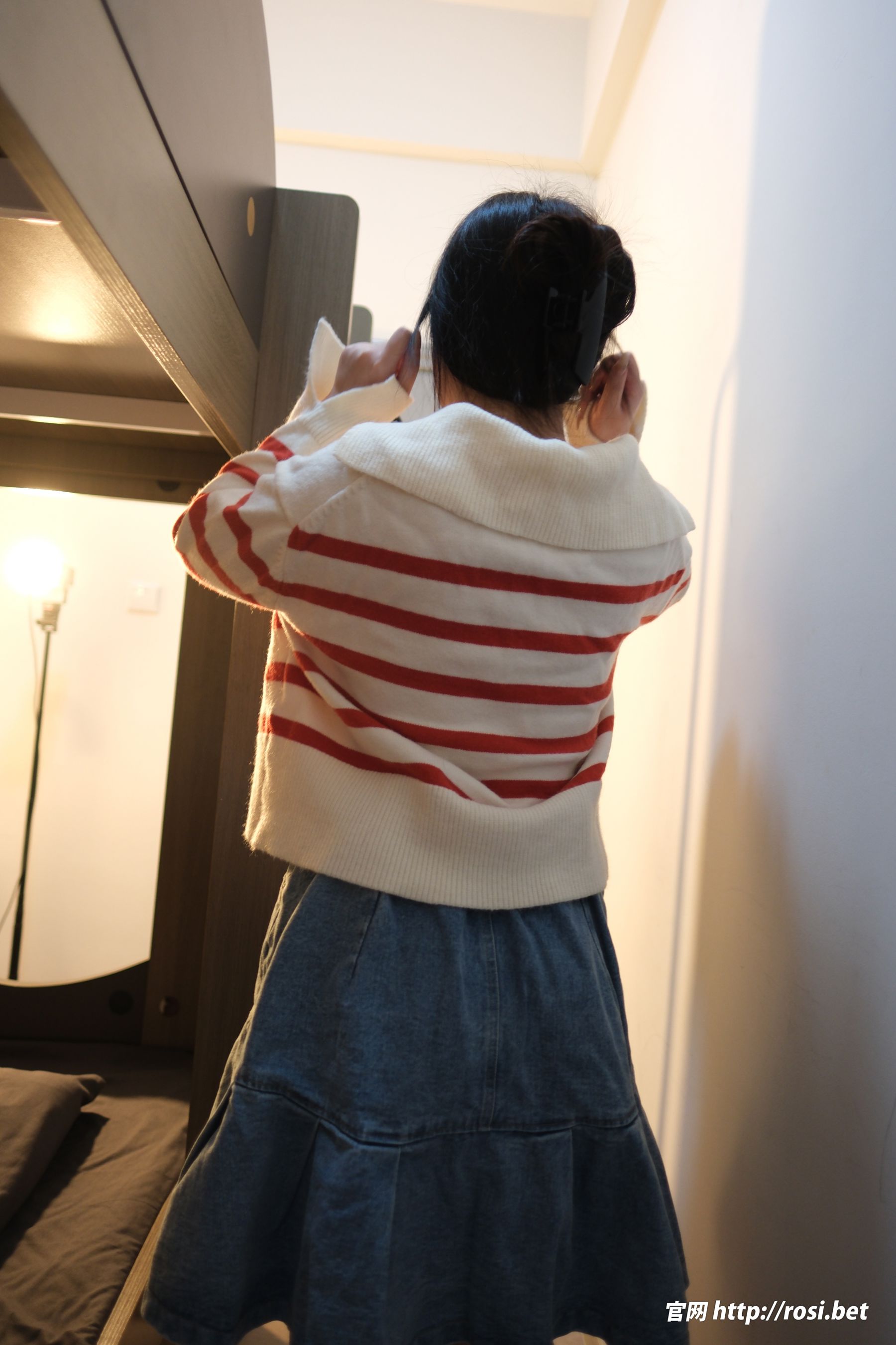 [ROSI写真] 2025.11.11 NO.5090/(102P)