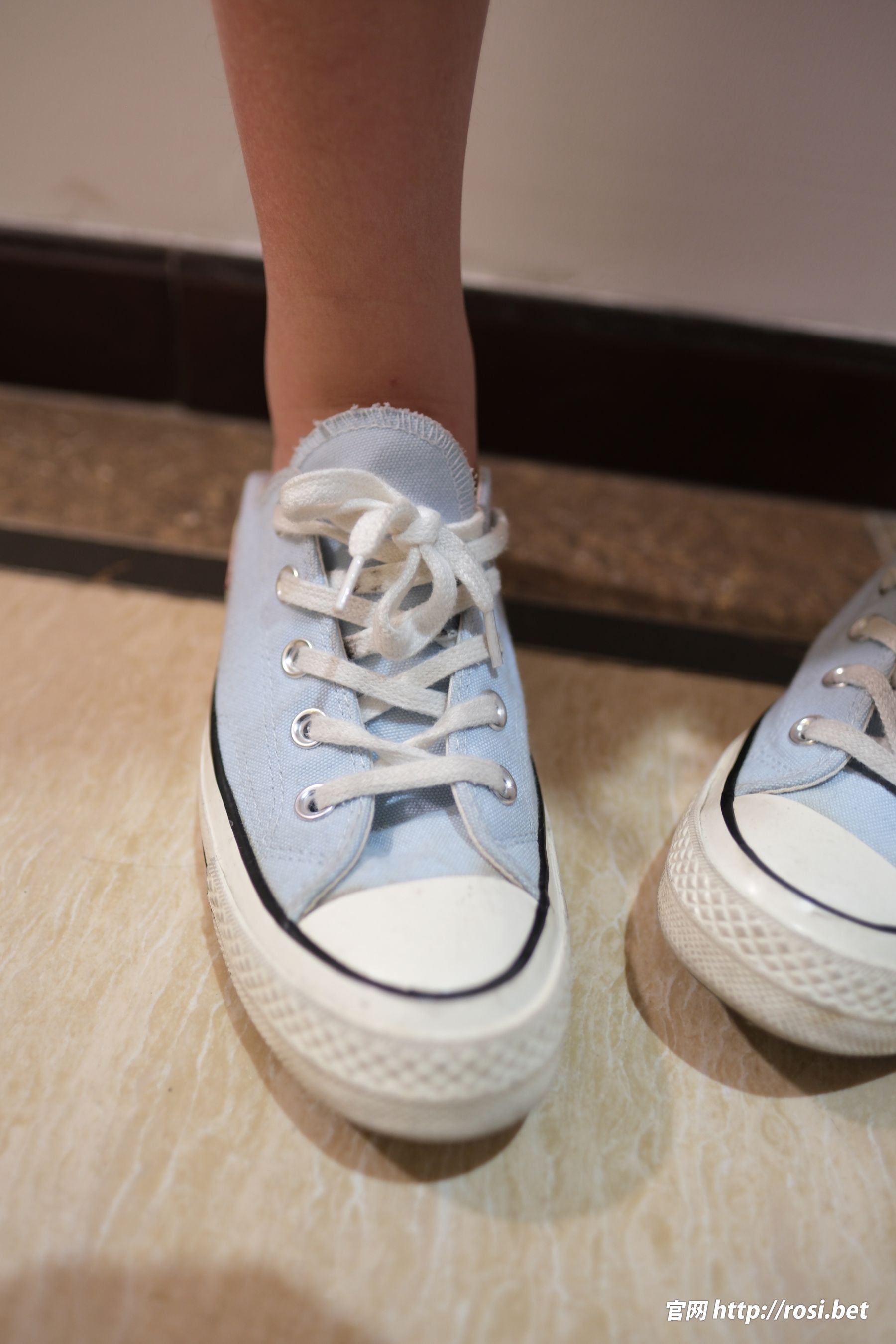 [ROSI写真] 2025.11.08 NO.5087/(88P)