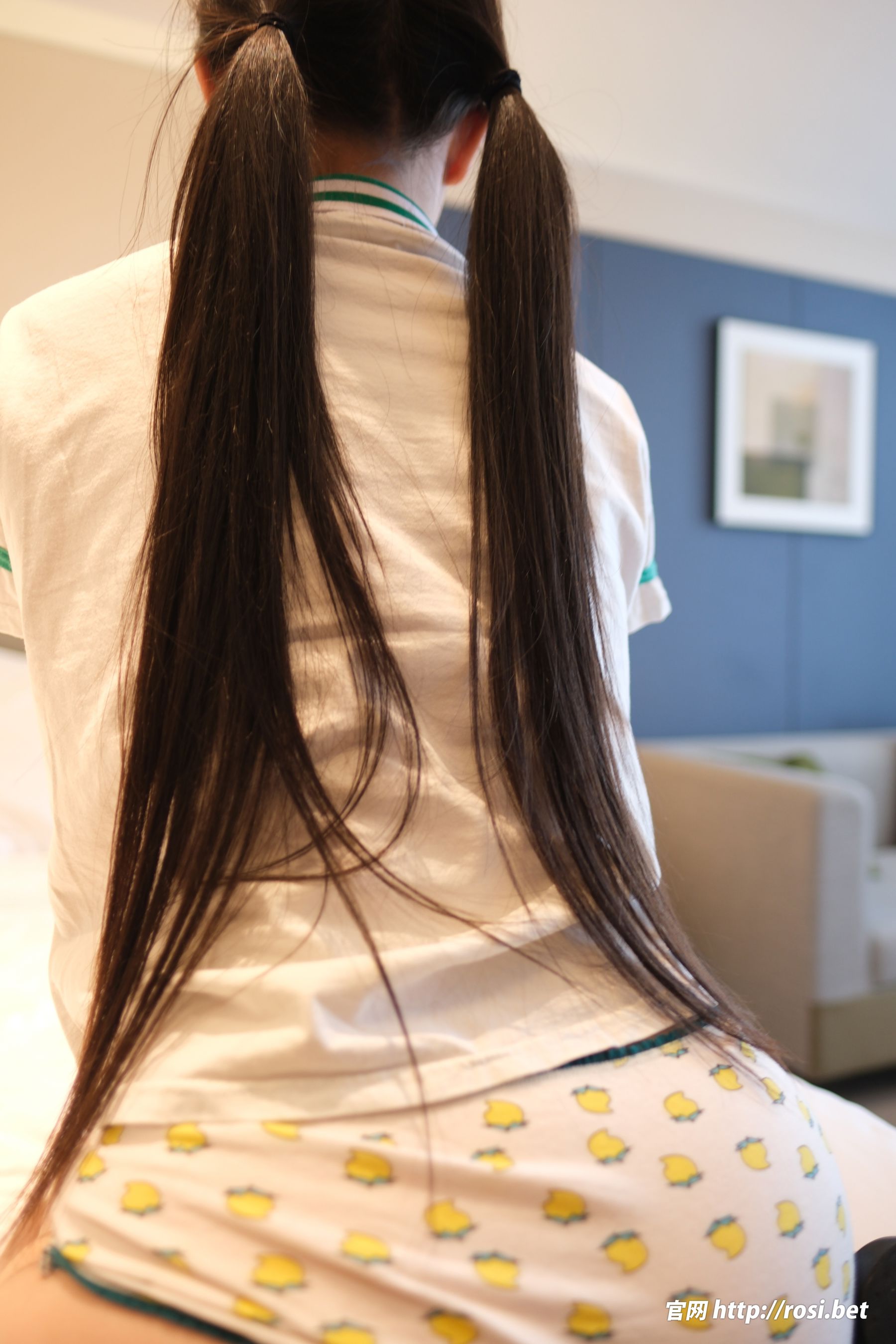 [ROSI写真] 2025.11.06 NO.5085/(41P)