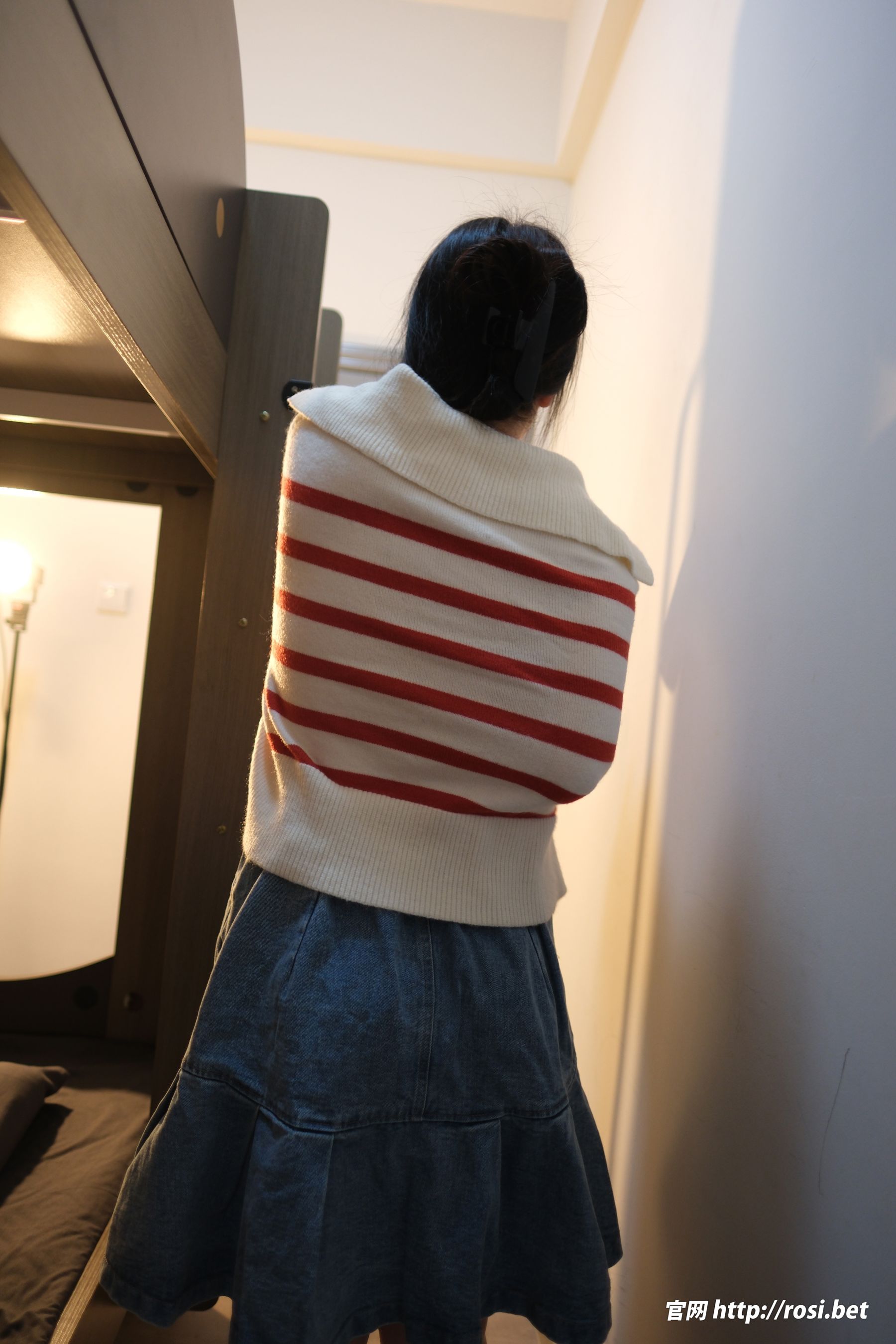 [ROSI写真] 2025.11.11 NO.5090/(102P)