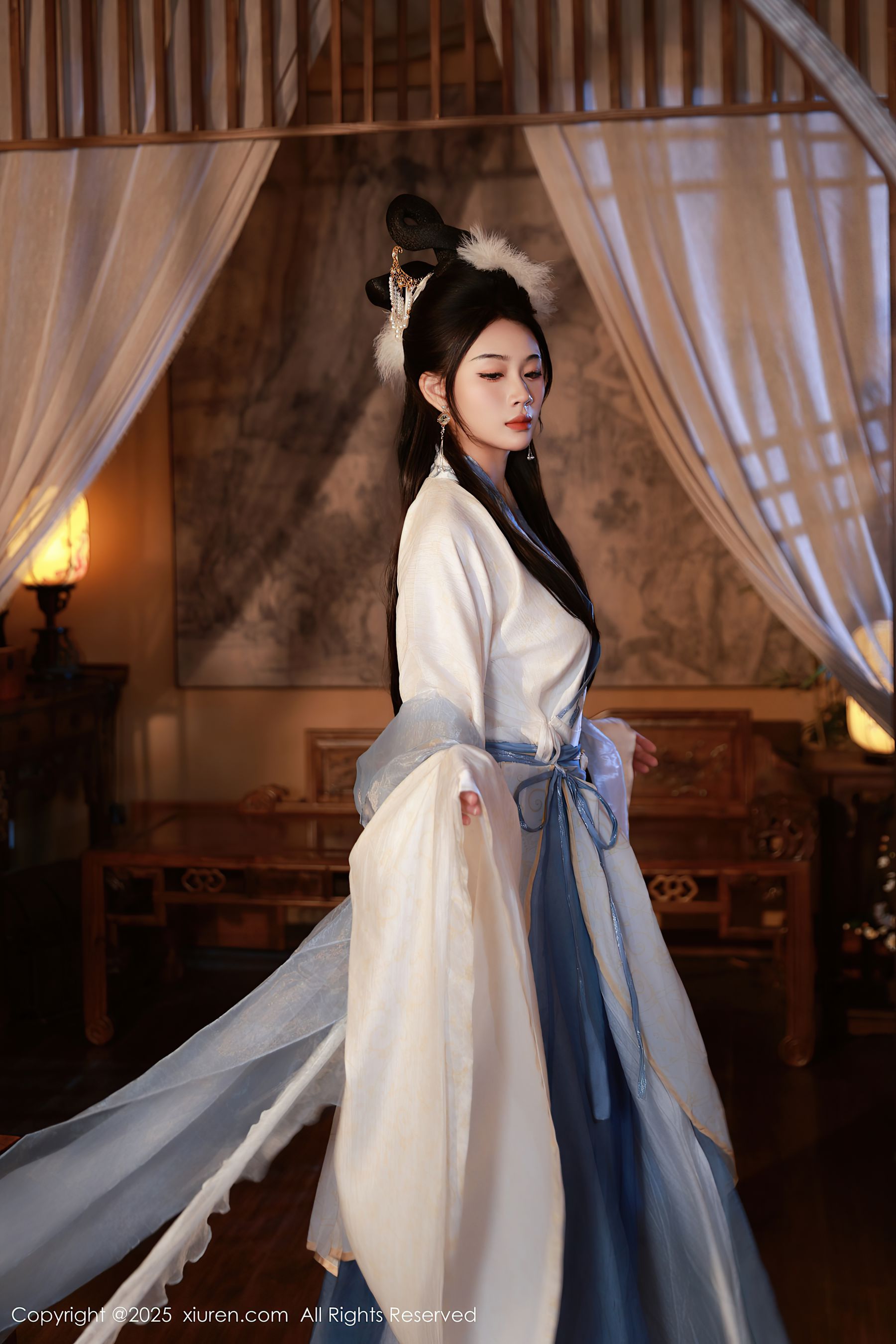 [秀人XiuRen] 2025.09.30 No.10835 南乔/(76P)