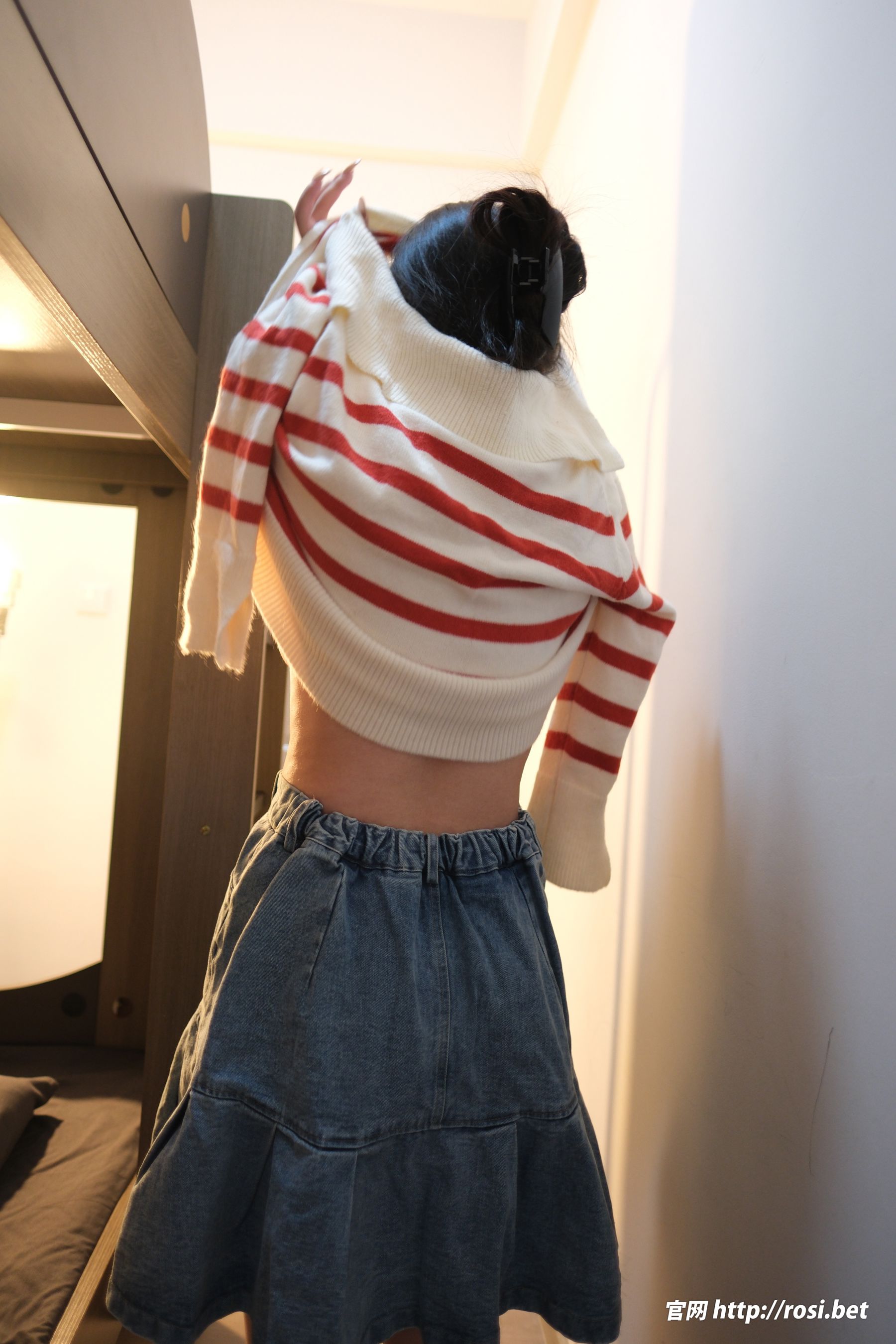 [ROSI写真] 2025.11.11 NO.5090/(102P)