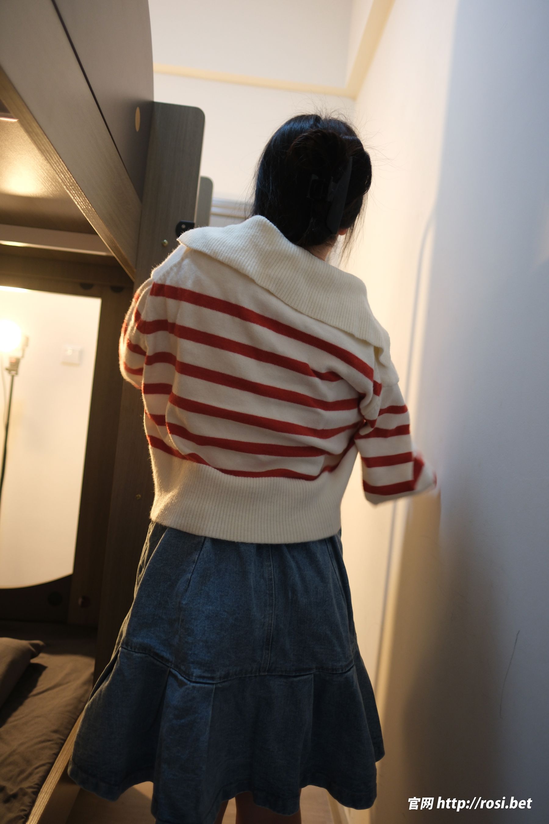 [ROSI写真] 2025.11.11 NO.5090/(102P)