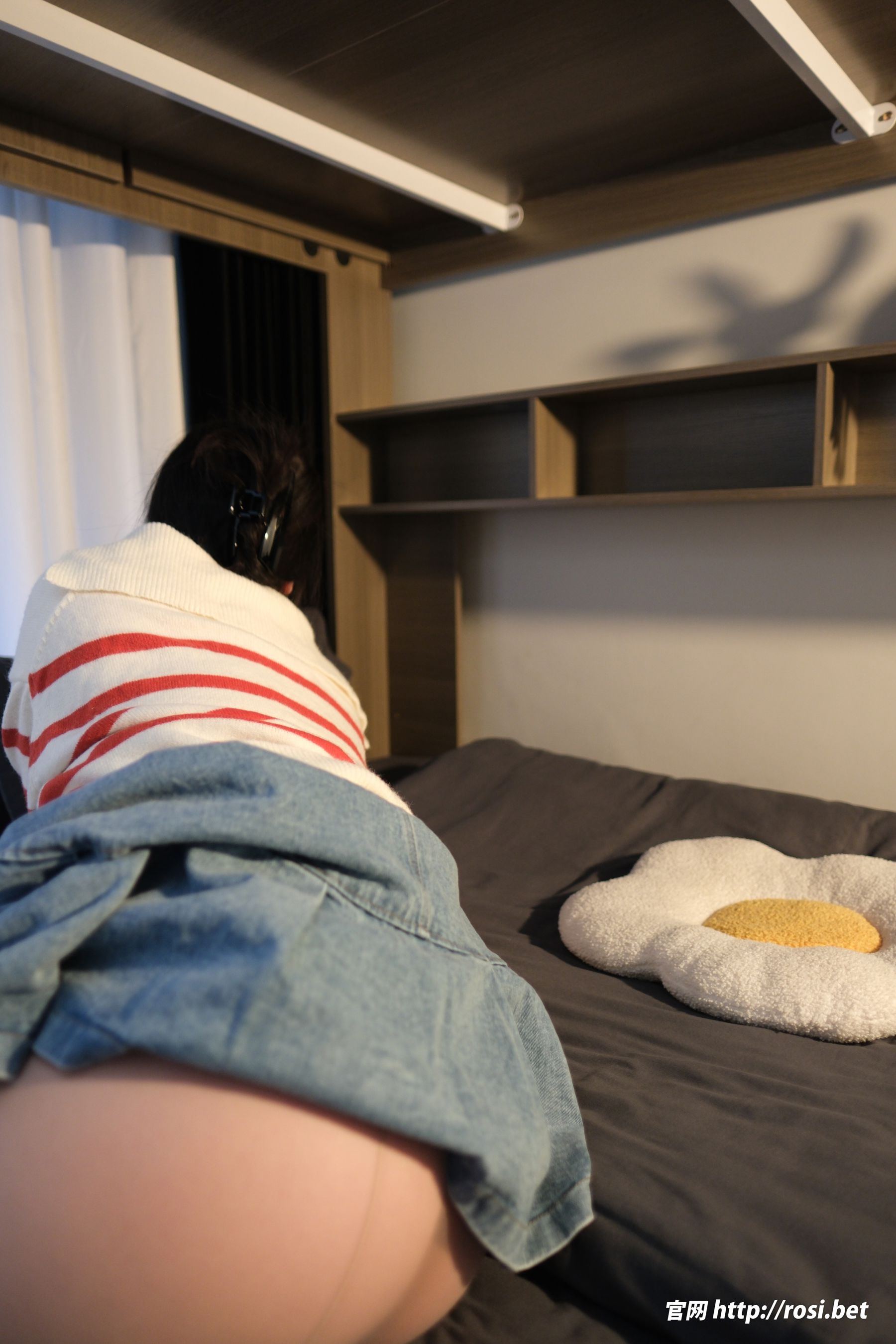 [ROSI写真] 2025.11.11 NO.5090/(102P)