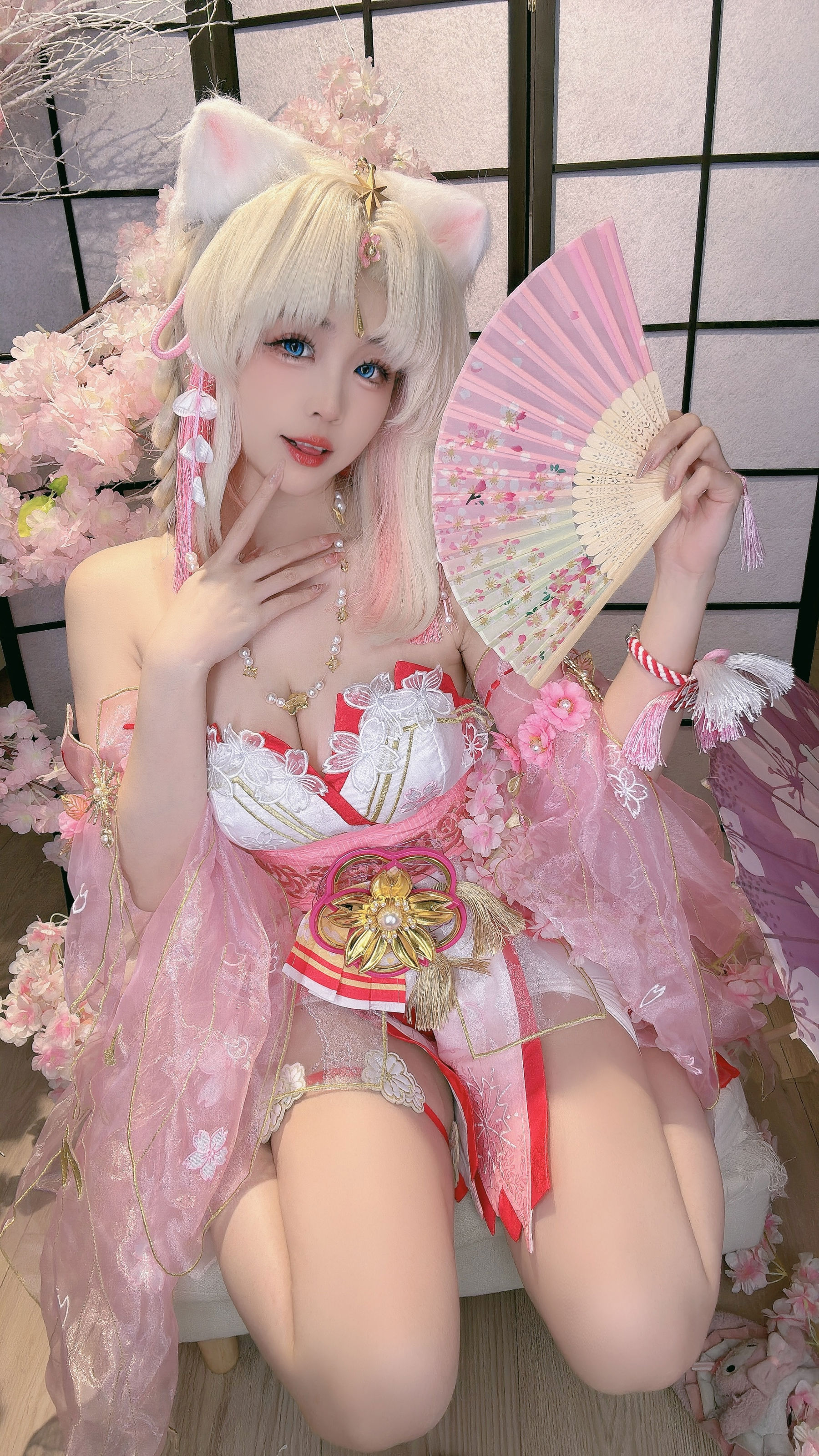 miko酱ww - 2025年04月合集/(158P)