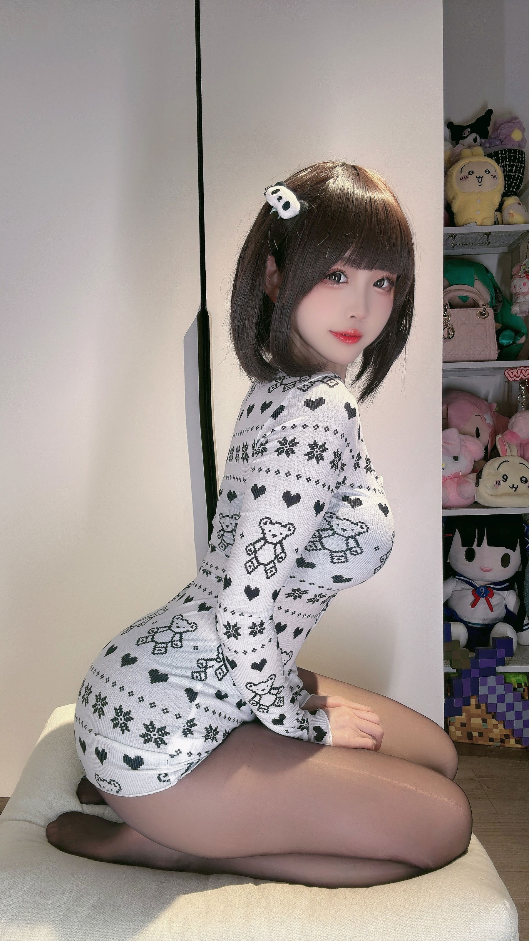 miko酱ww - 2025年04月合集/(158P)