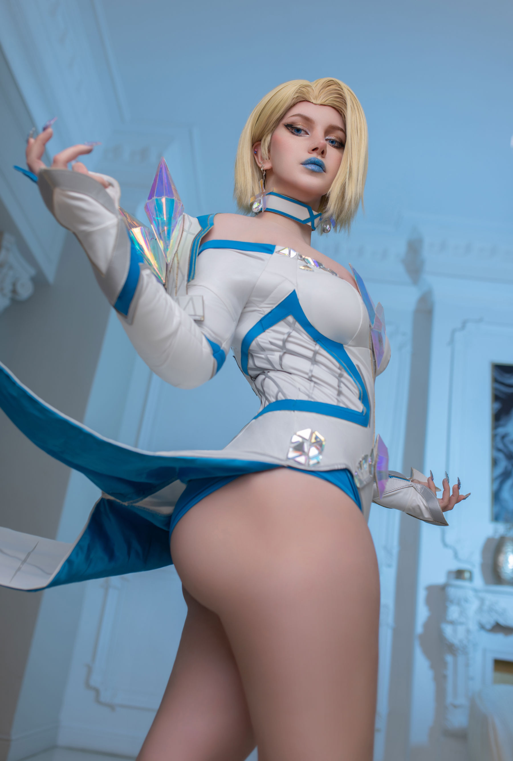 Ulichan - Emma Frost/(44P)
