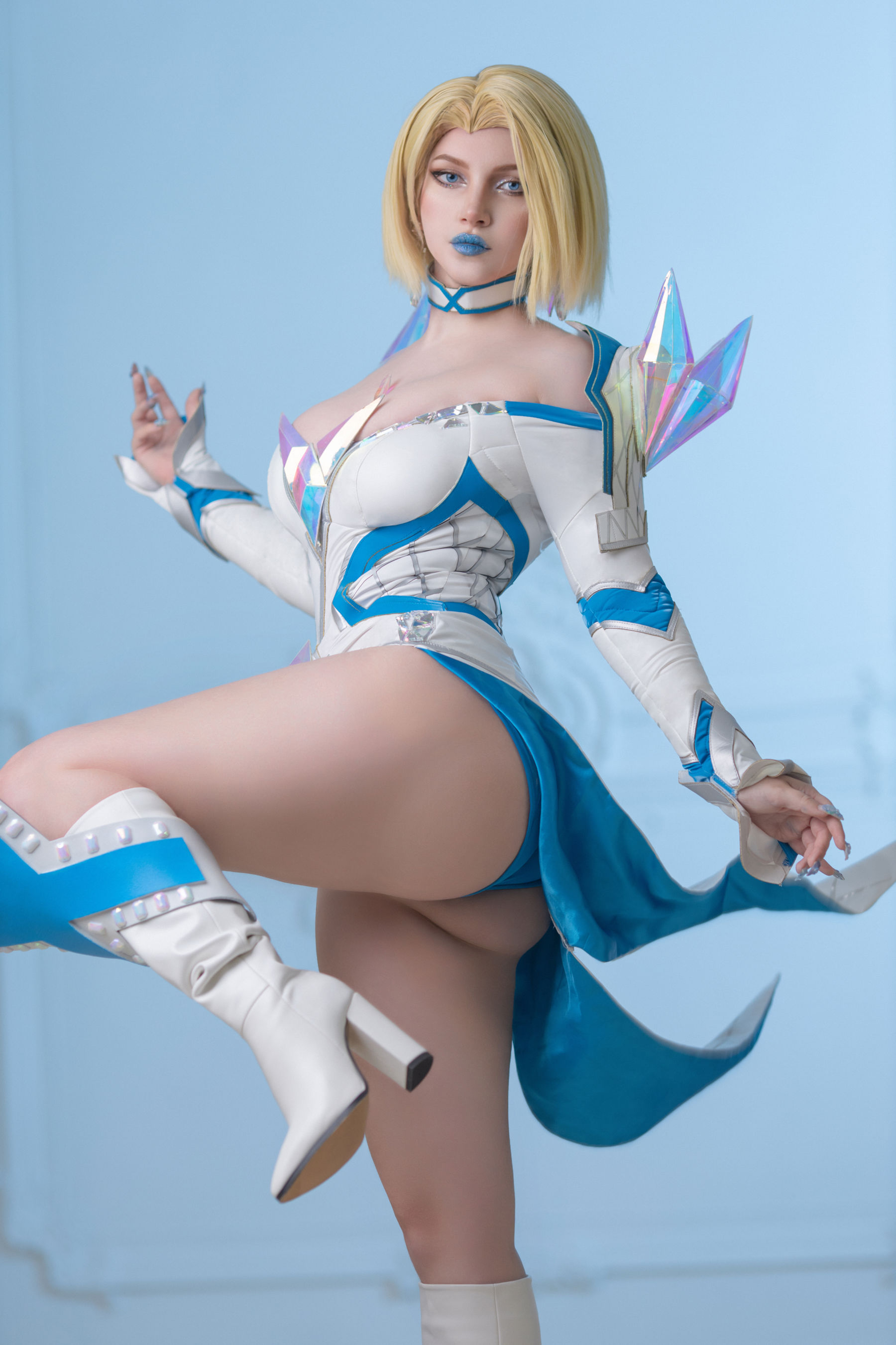 Ulichan - Emma Frost/(44P)