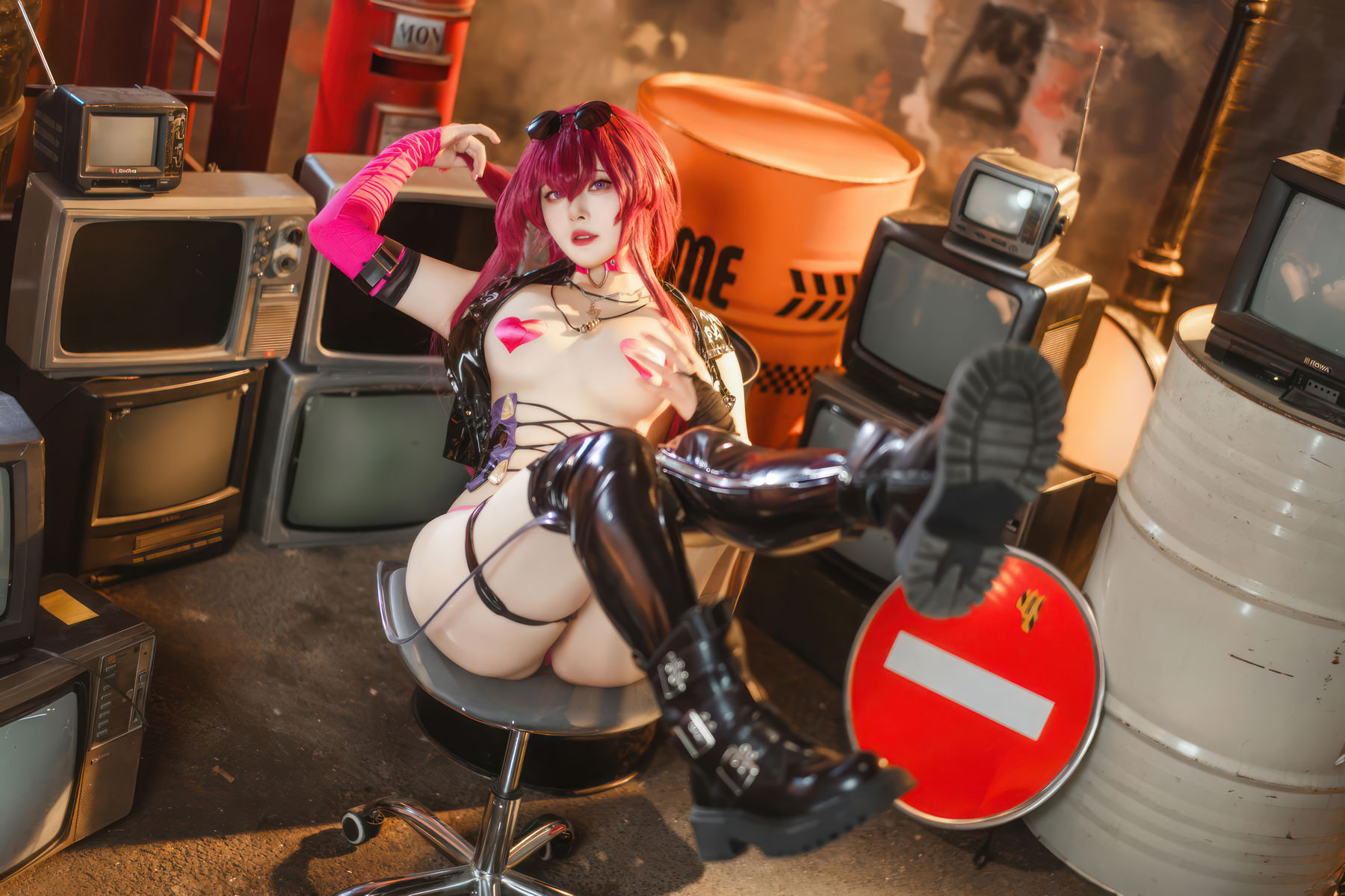 Natsuko夏夏子 - 崩坏 星穹铁道 卡芙卡 dishwasher同人/(62P)