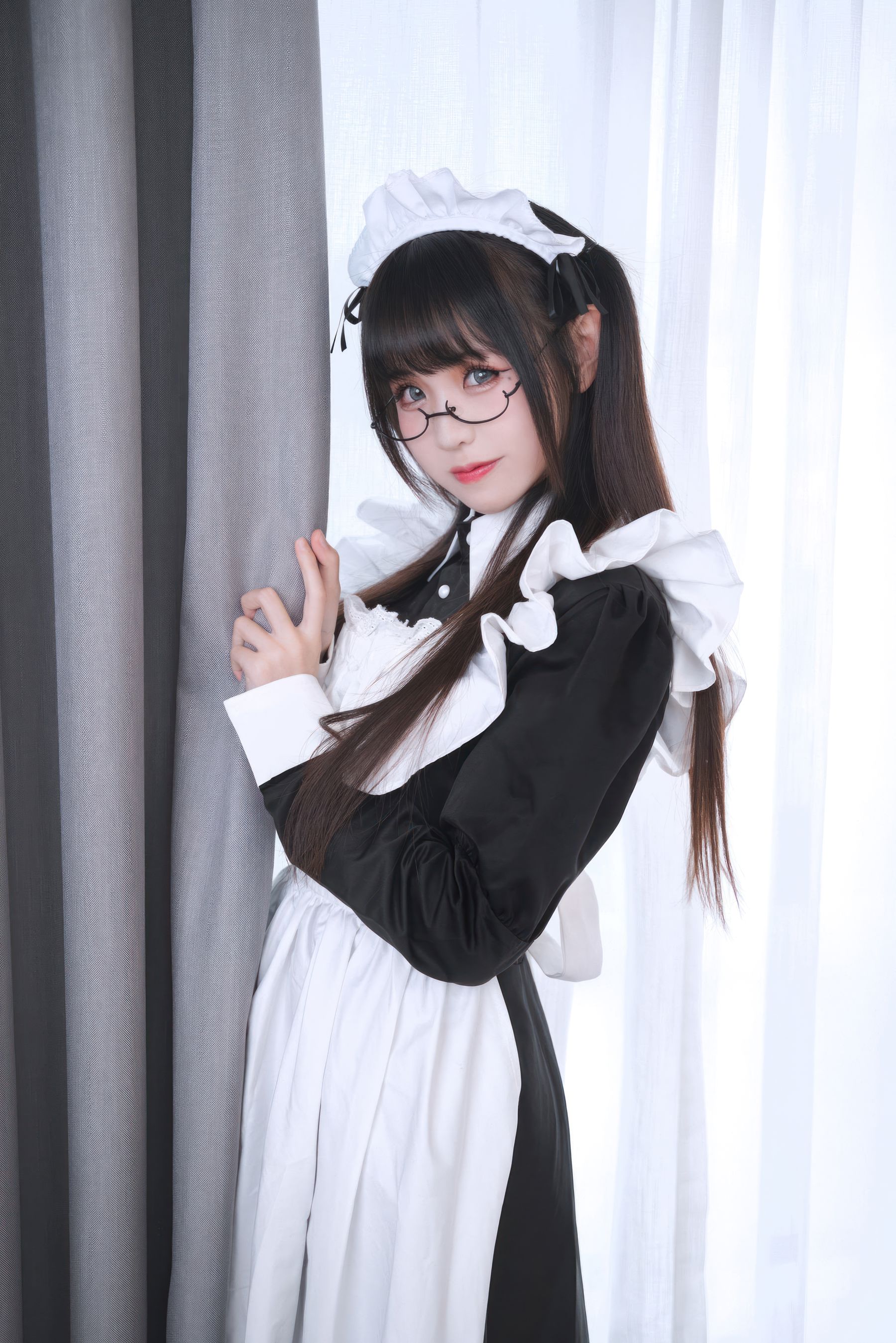 miko酱ww - 生日限定 女仆/(26P)