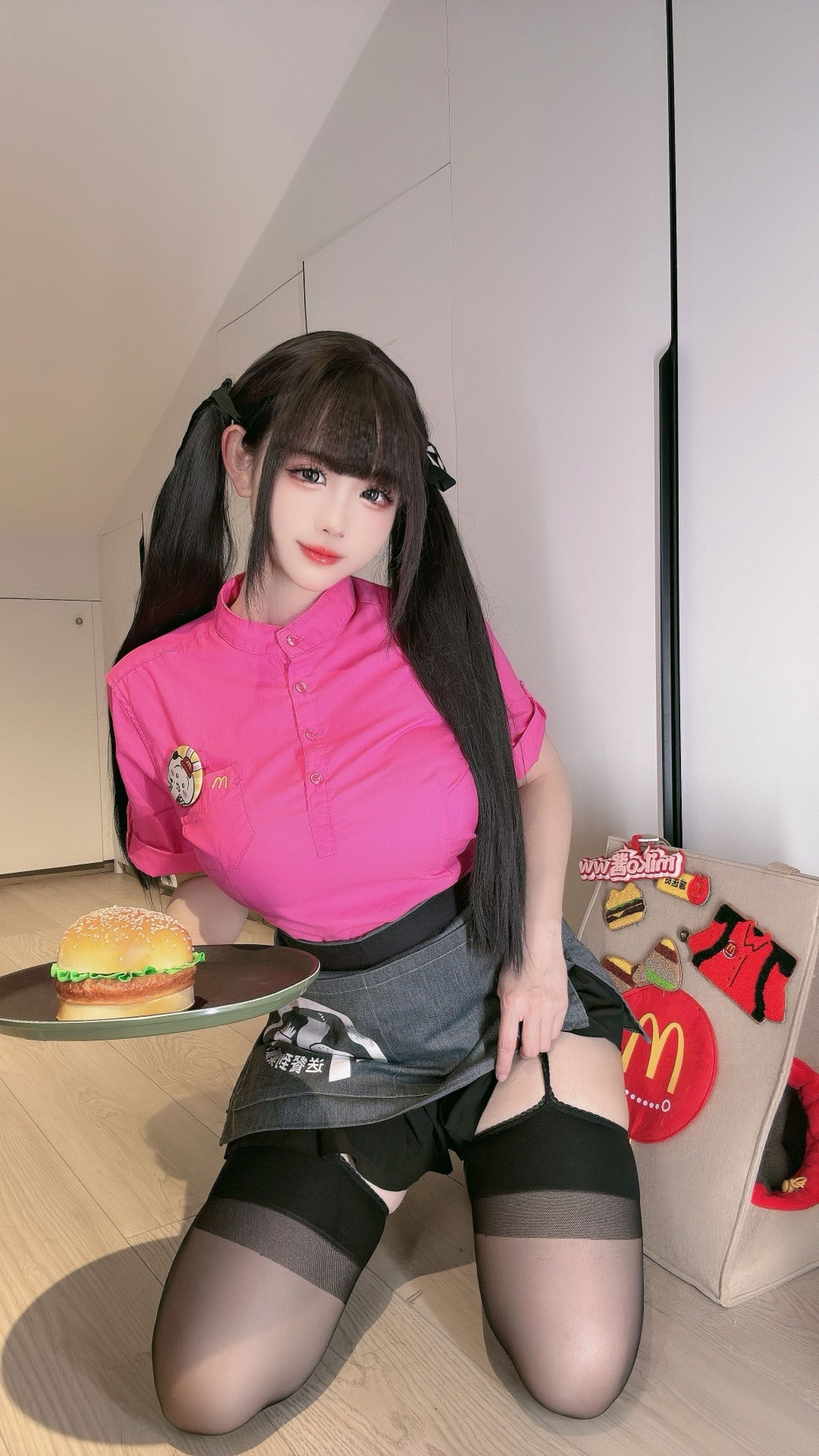 miko酱ww - 2025年04月合集/(158P)