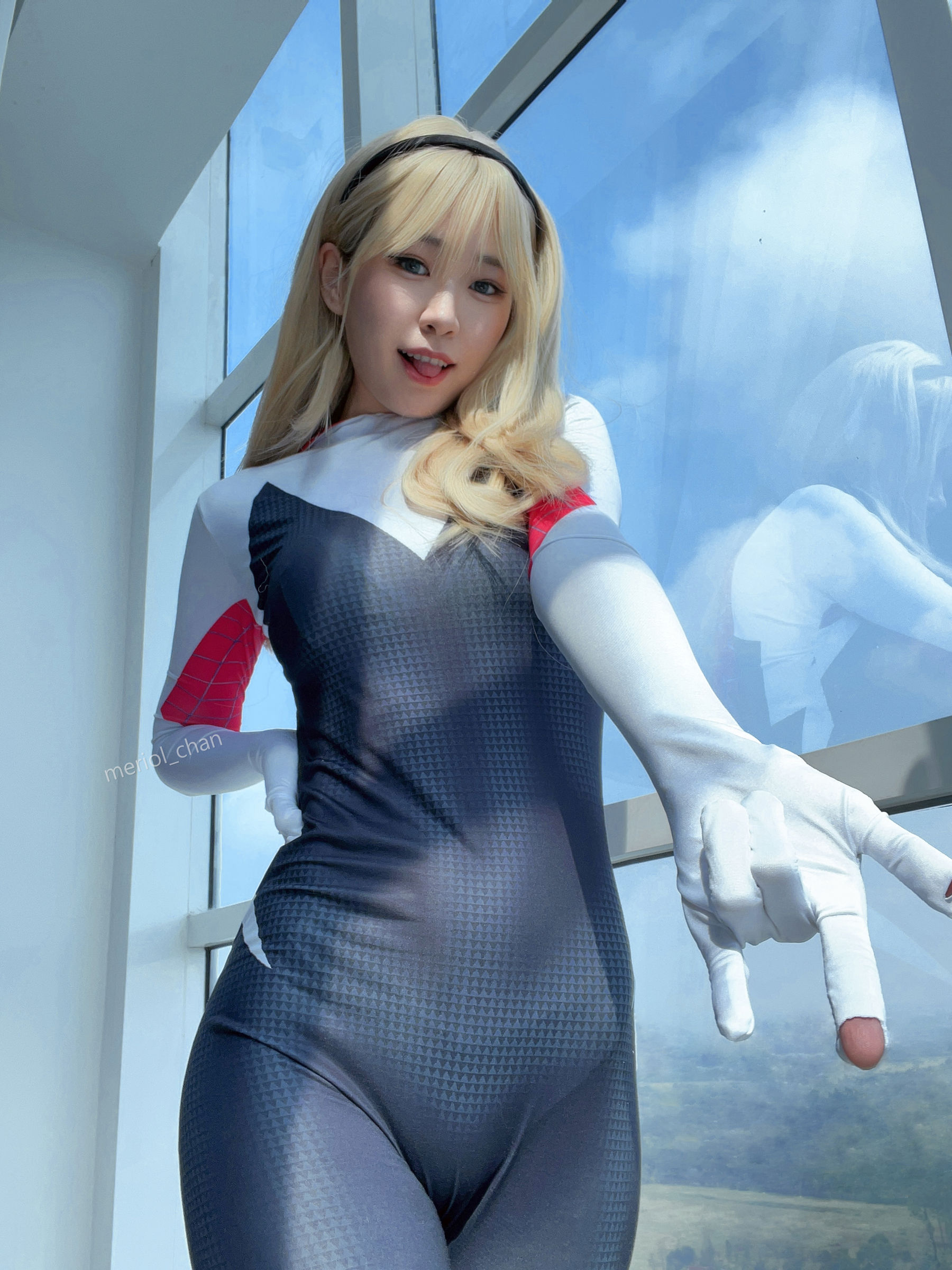 Meriol Chan - Gwen/(64P)